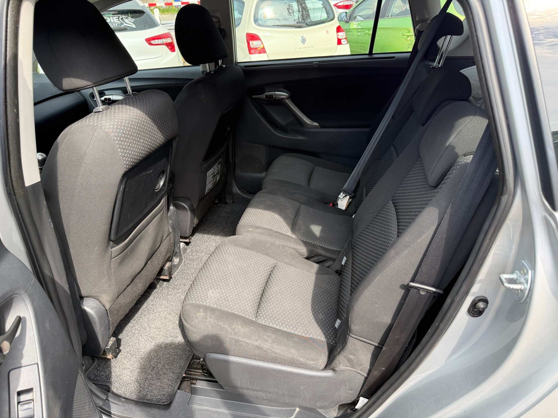 TOYOTA Verso 1.8 Linea Luna-image-9