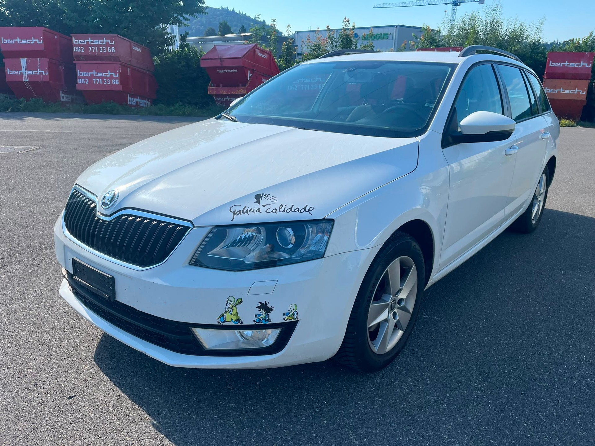 SKODA Octavia Combi 2.0 TDI Elegance 4x4-image-2