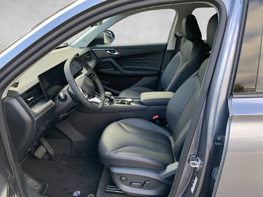 MG HS 1.5 Hybrid Luxury-image-7