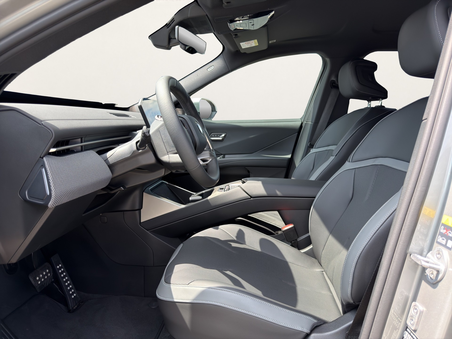BMW iX3 50 xDrive M Sport-image-9