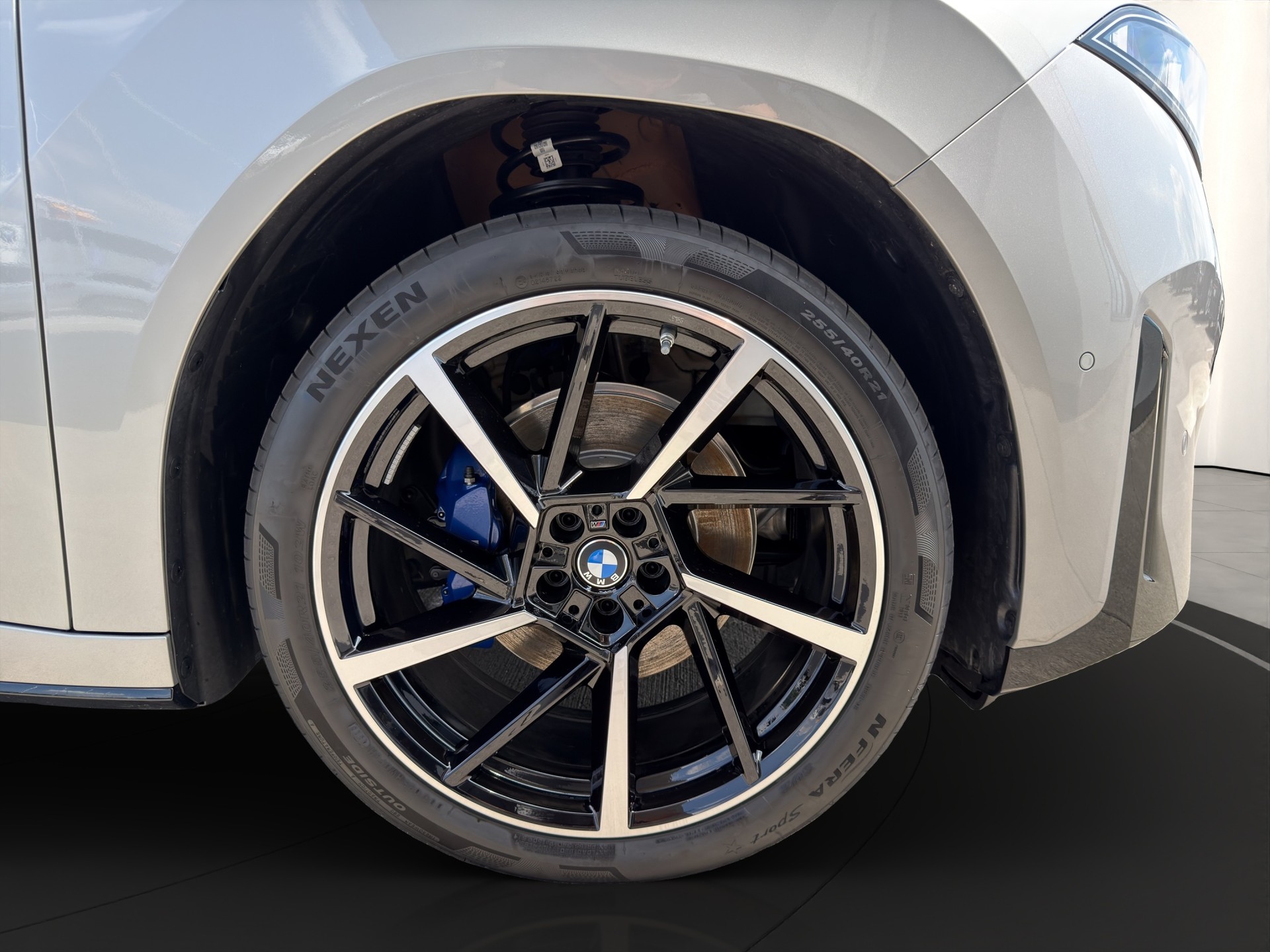 BMW iX3 50 xDrive M Sport-image-6