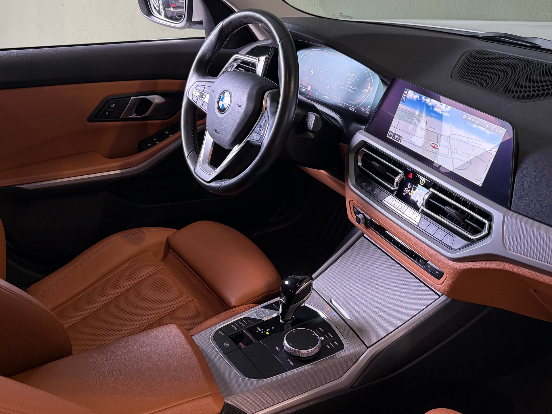 BMW 320d 48V Touring Steptronic ***19Zoll-Alu***CH-Fahrzeug***-image-13