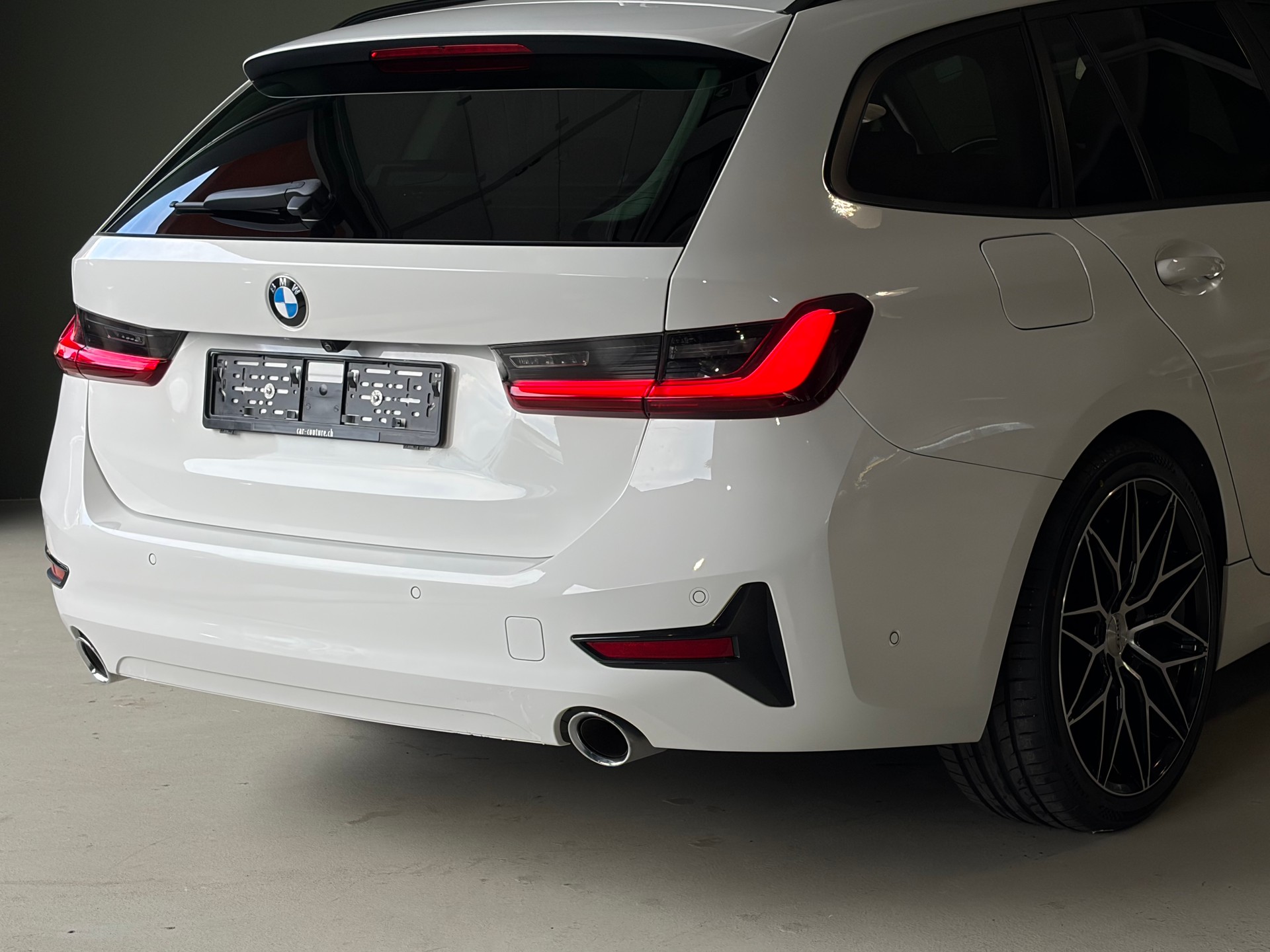BMW 320d 48V Touring Steptronic ***19Zoll-Alu***CH-Fahrzeug***-image-22