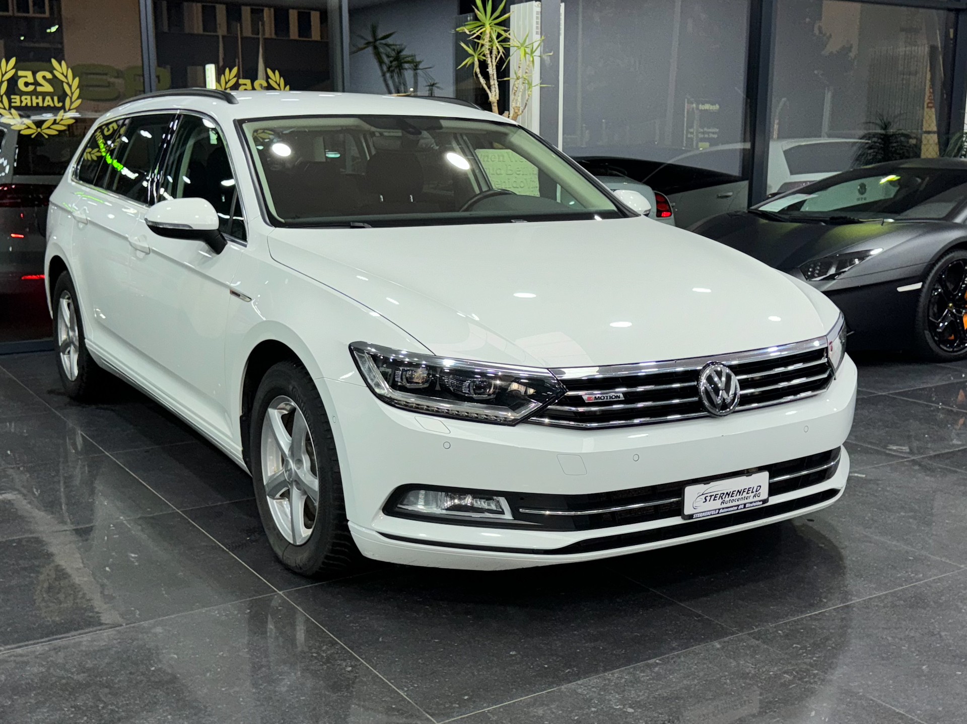 VW Passat Variant 2.0 TDI BMT Comfortline DSG 4Motion-image-1