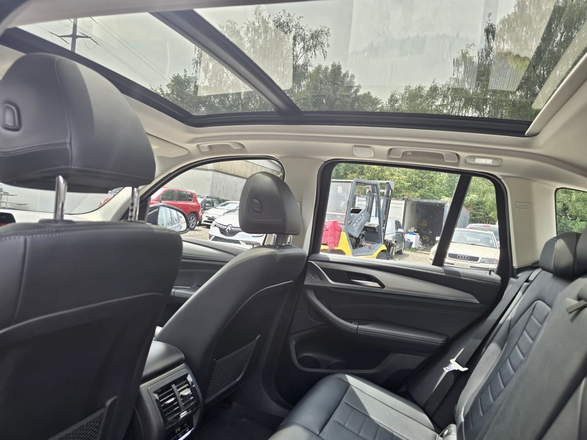 BMW X3 xDrive 30i Steptronic-image-12