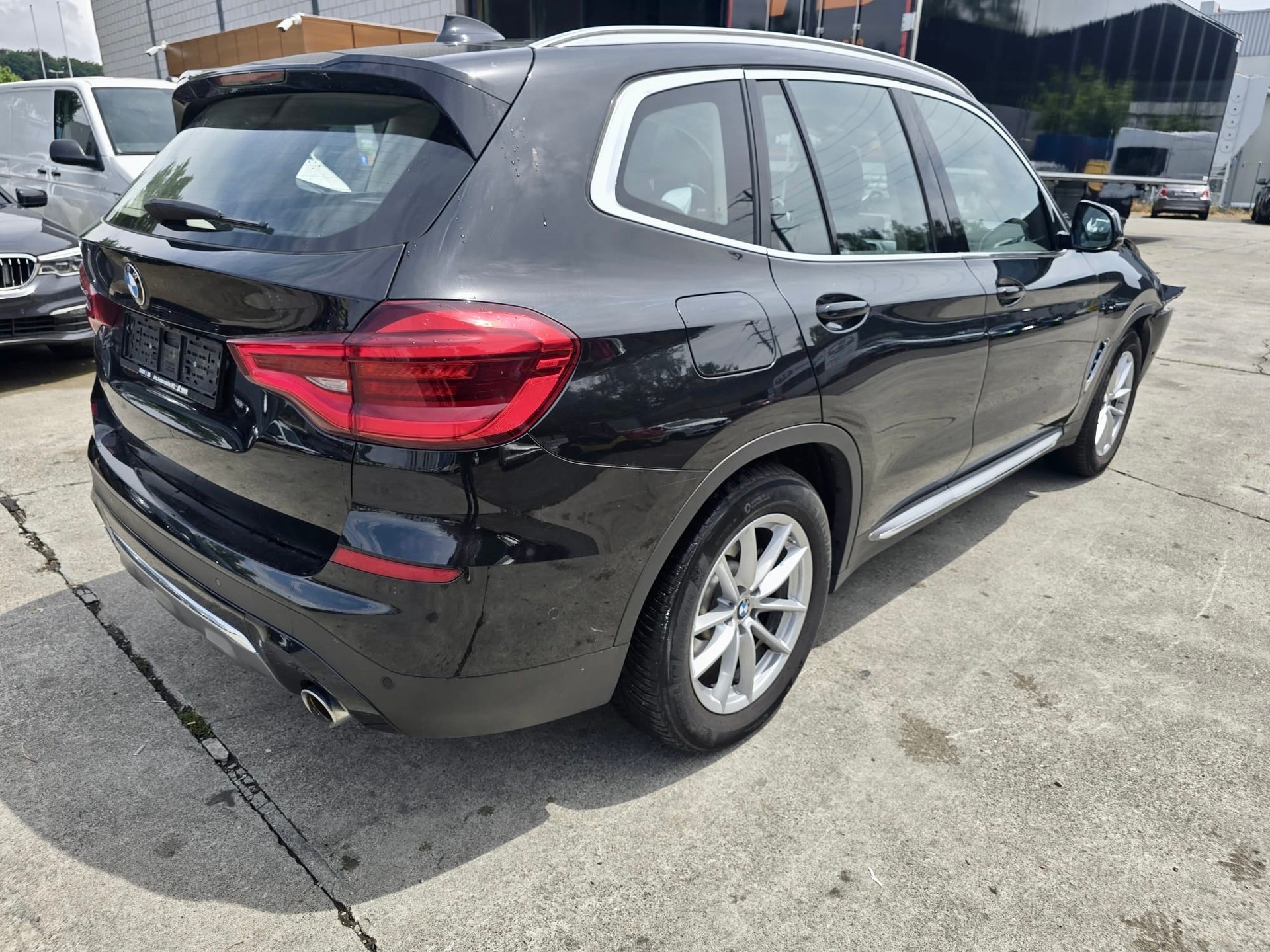 BMW X3 xDrive 30i Steptronic-image-2