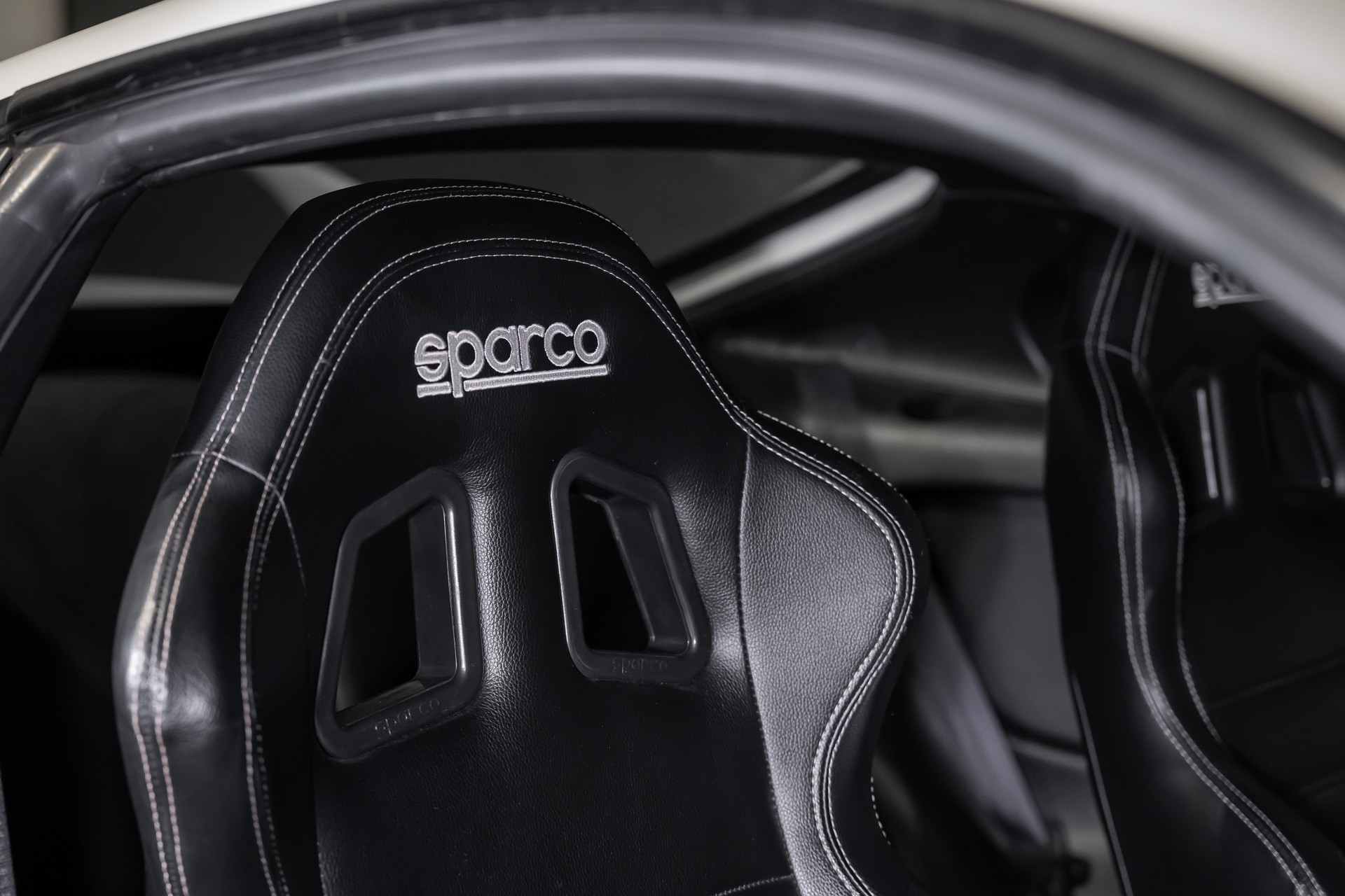 TOYOTA Supra 3.0i 24V Twin Turbo-image-13