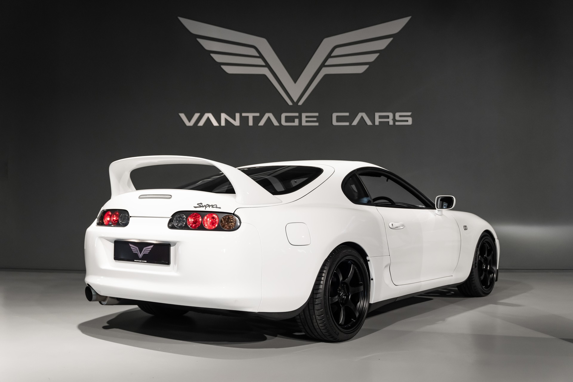 TOYOTA Supra 3.0i 24V Twin Turbo-showroom-element-2