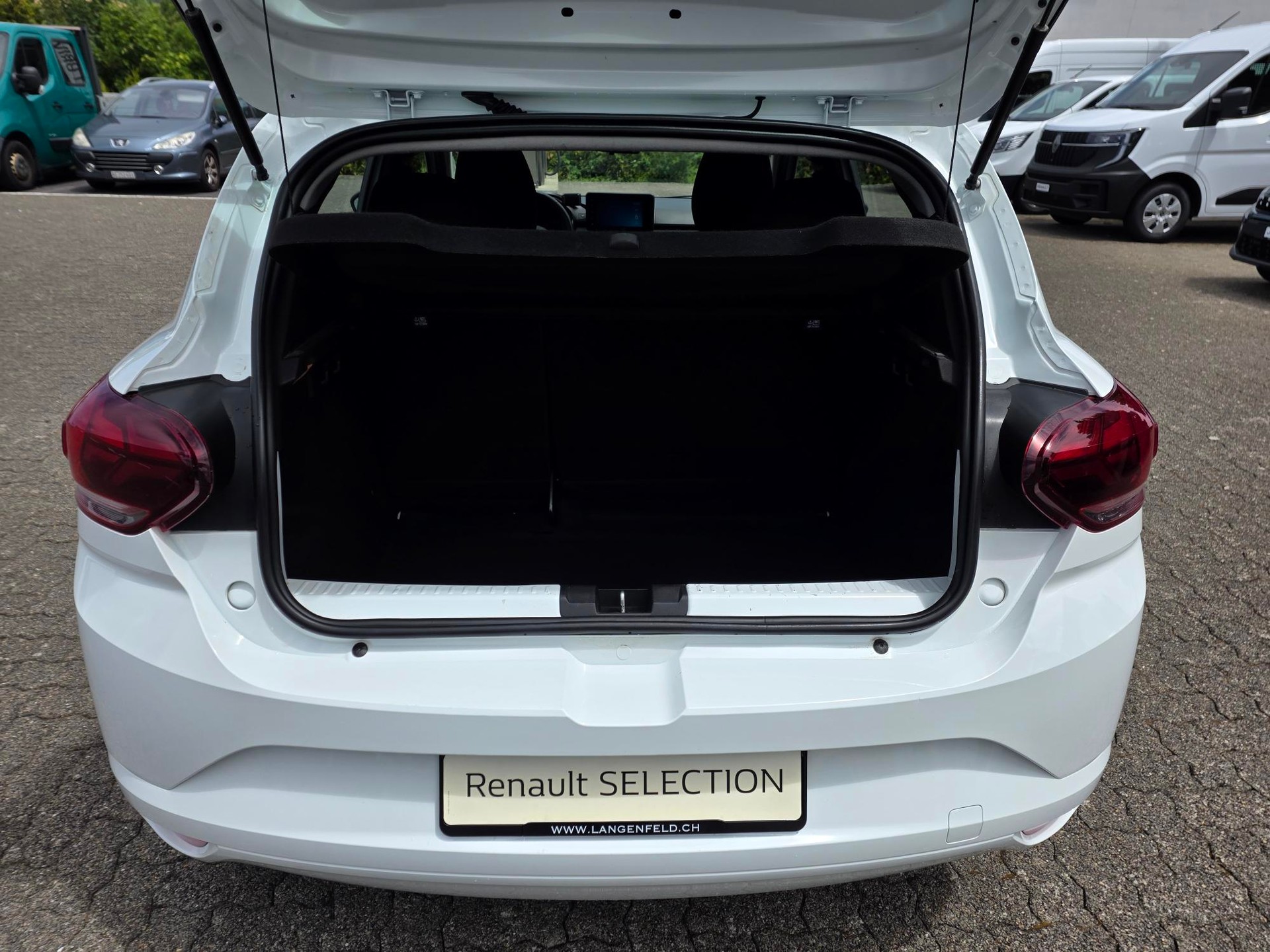 DACIA Sandero ESSENTIAL SCe 65-image-8