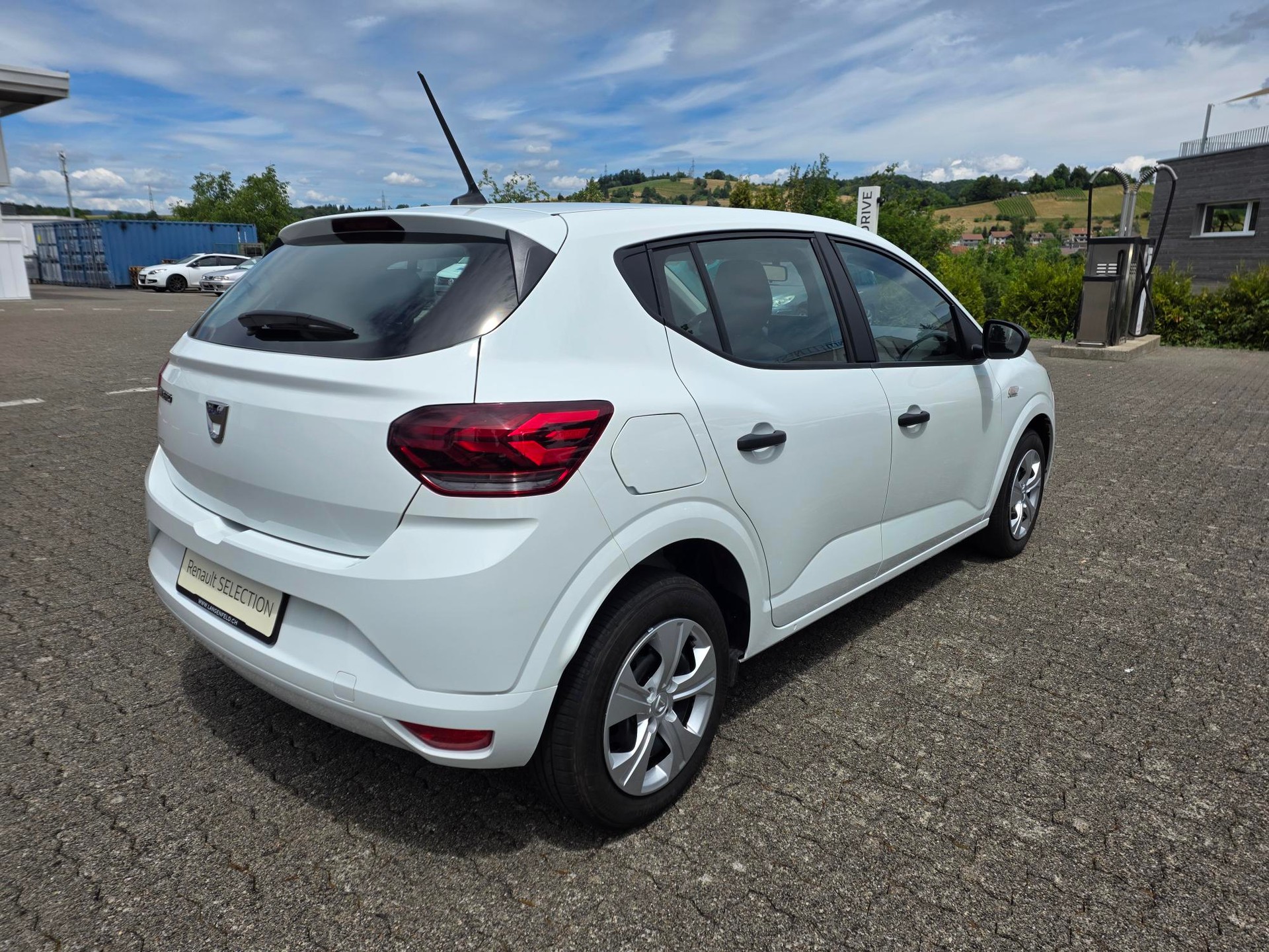 DACIA Sandero ESSENTIAL SCe 65-image-3