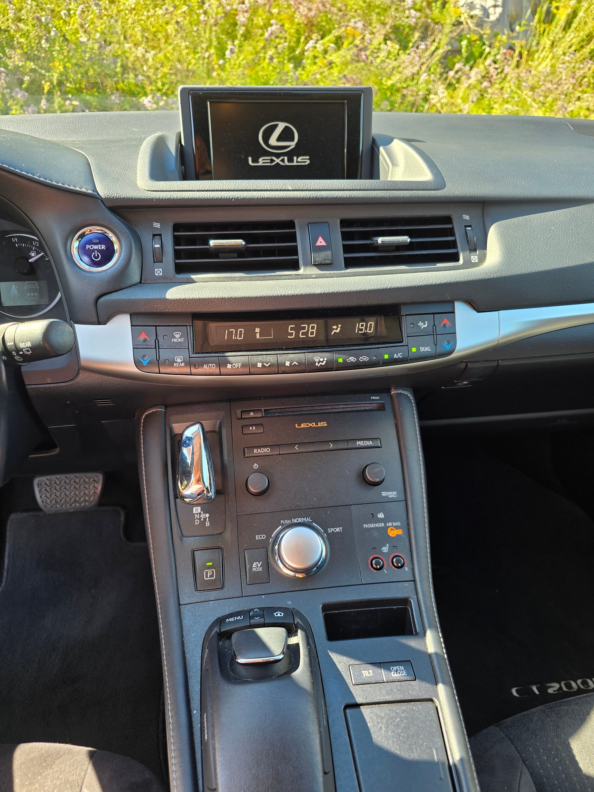 LEXUS CT200h Comfort-image-8