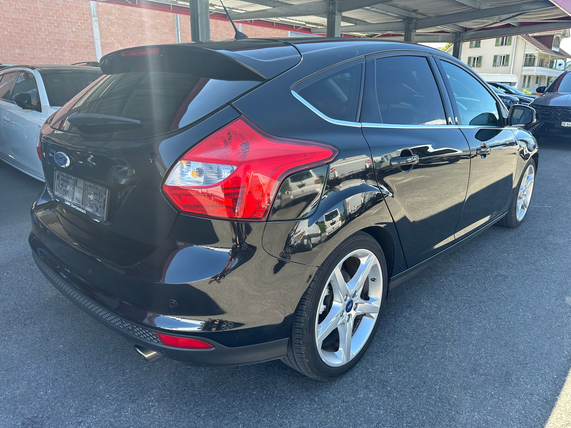 FORD Focus 1.6 SCTi Titanium-image-2