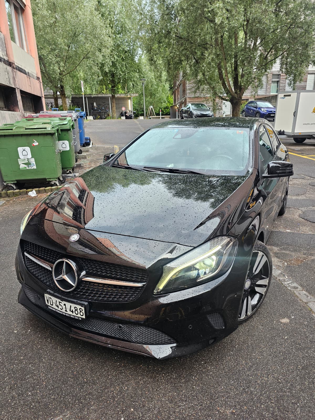 MERCEDES-BENZ A 200 d Night Star-image-2