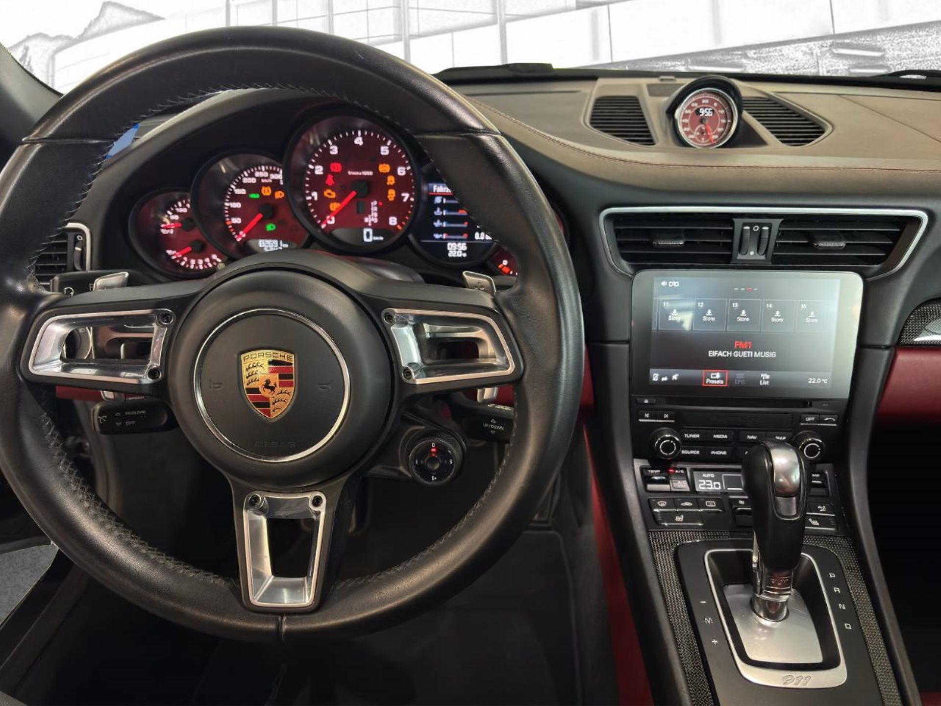 PORSCHE 911 Carrera 4S Cabriolet-showroom-element-3