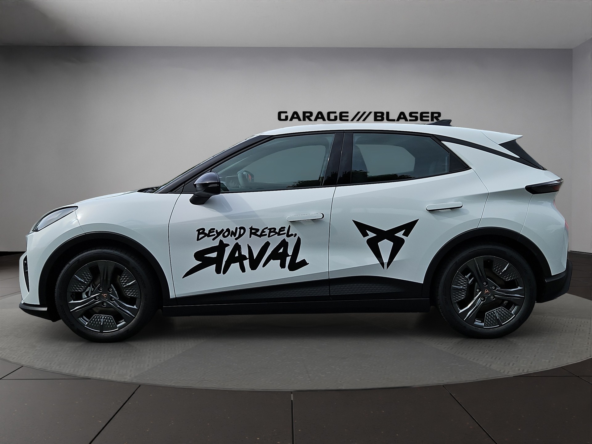 CUPRA Raval 52 kWh Dynamic Launch Edition-image-1