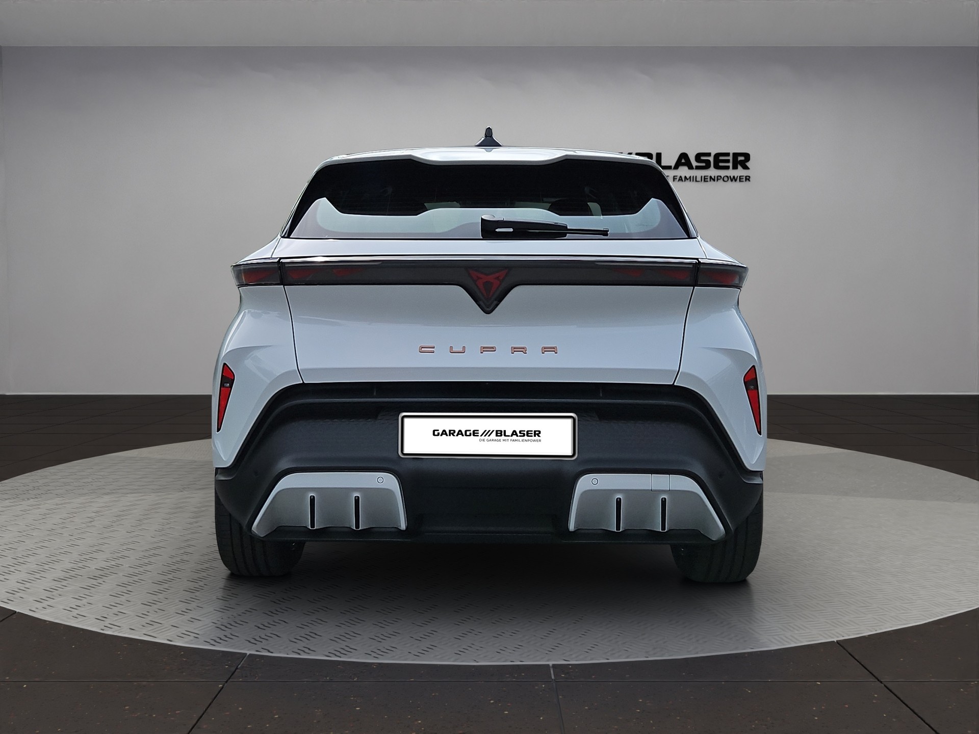 CUPRA Raval 52 kWh Dynamic Launch Edition-image-3