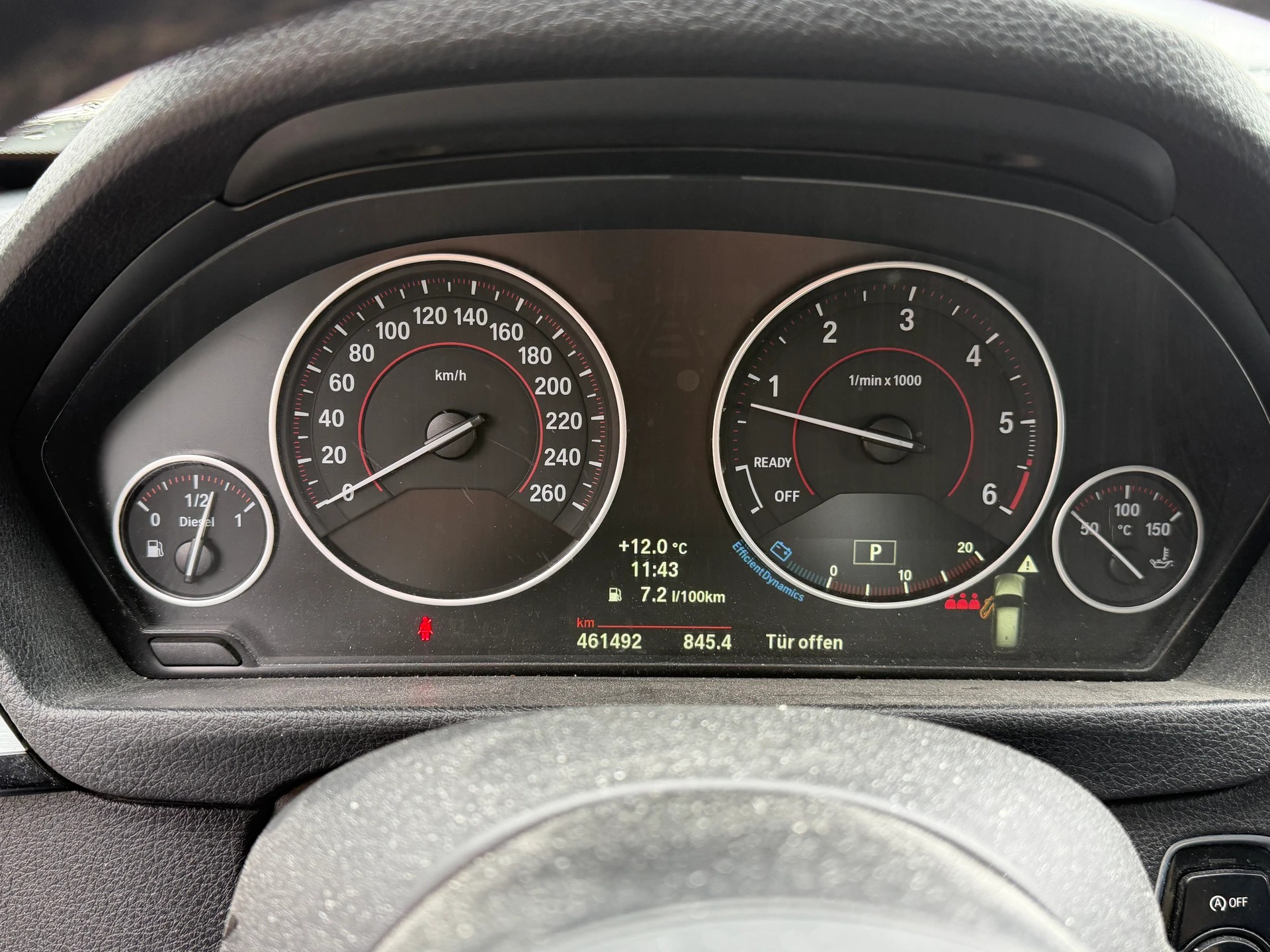 BMW 330d xDrive-image-3