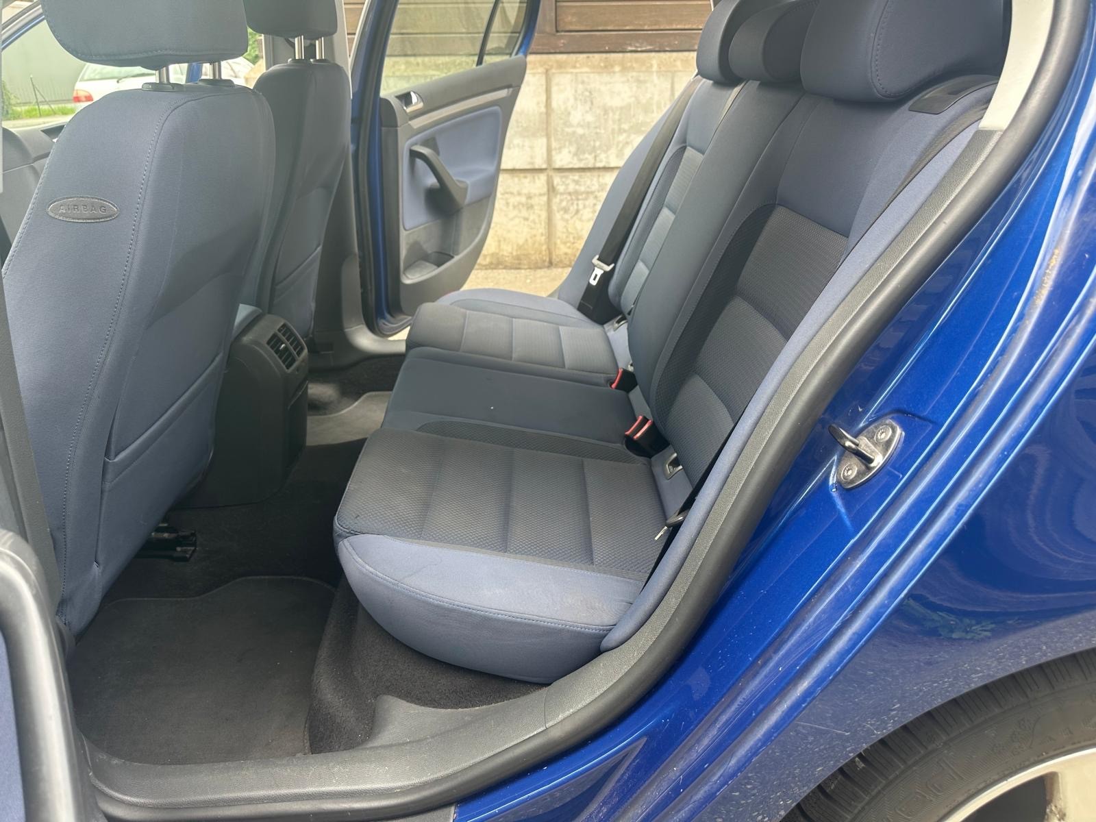 VW Golf 1.6 FSI Comfortline-image-9