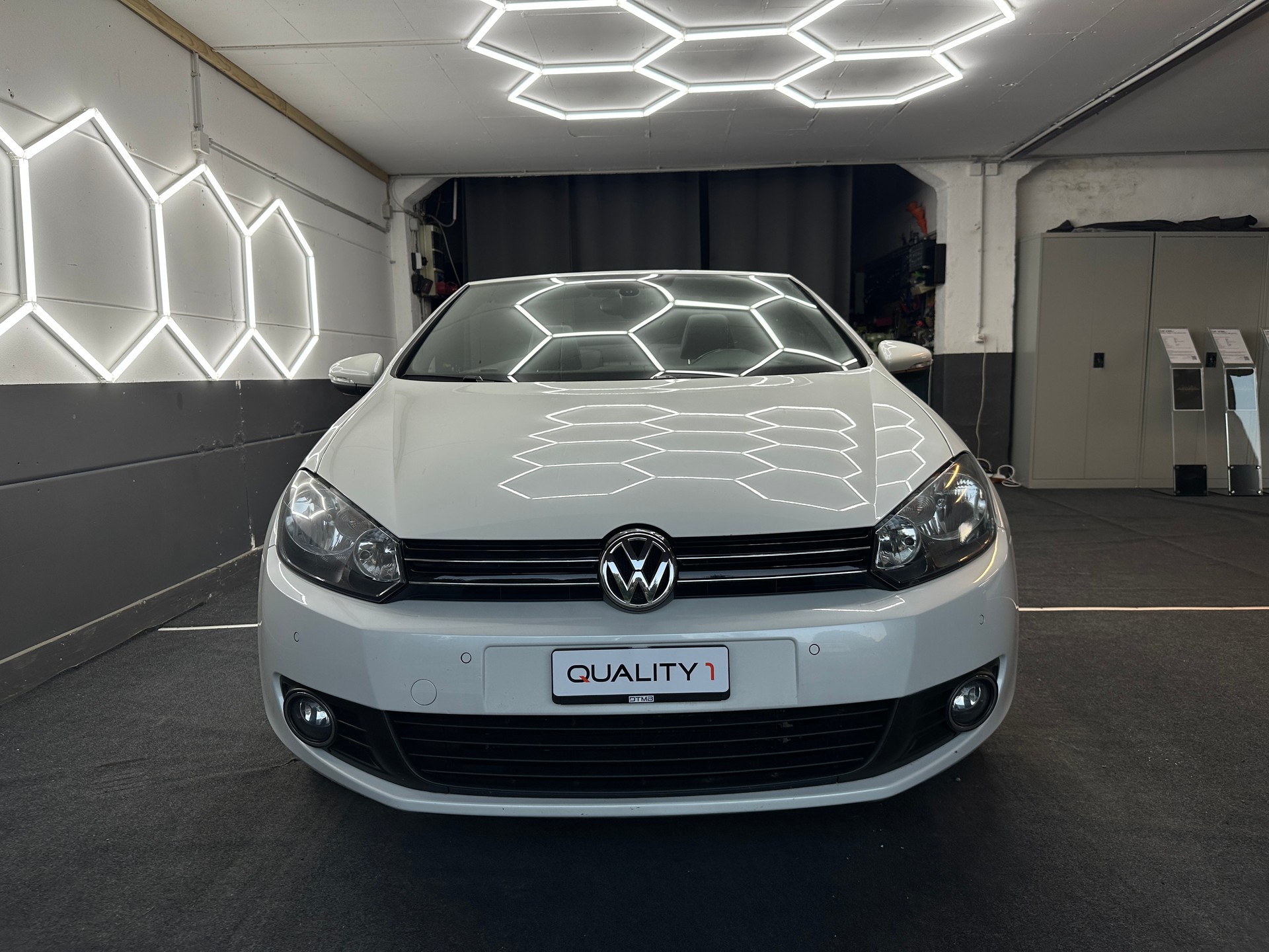 VW Golf Cabrio 1.2 TSI BlueMotion Technology-image-3