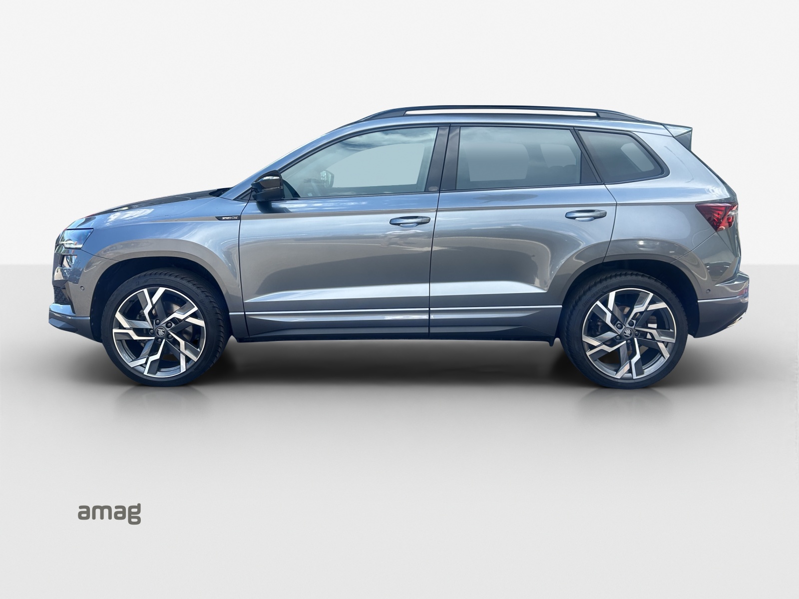 SKODA Karoq 2.0 TSI SportLine 4x4 DSG-image-1