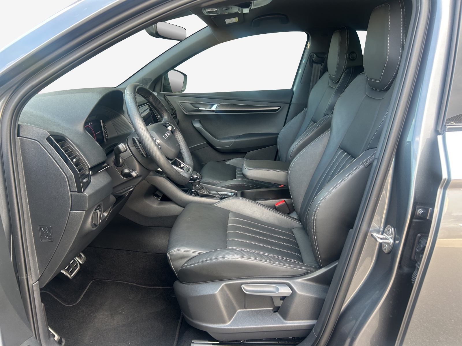SKODA Karoq 2.0 TSI SportLine 4x4 DSG-image-7