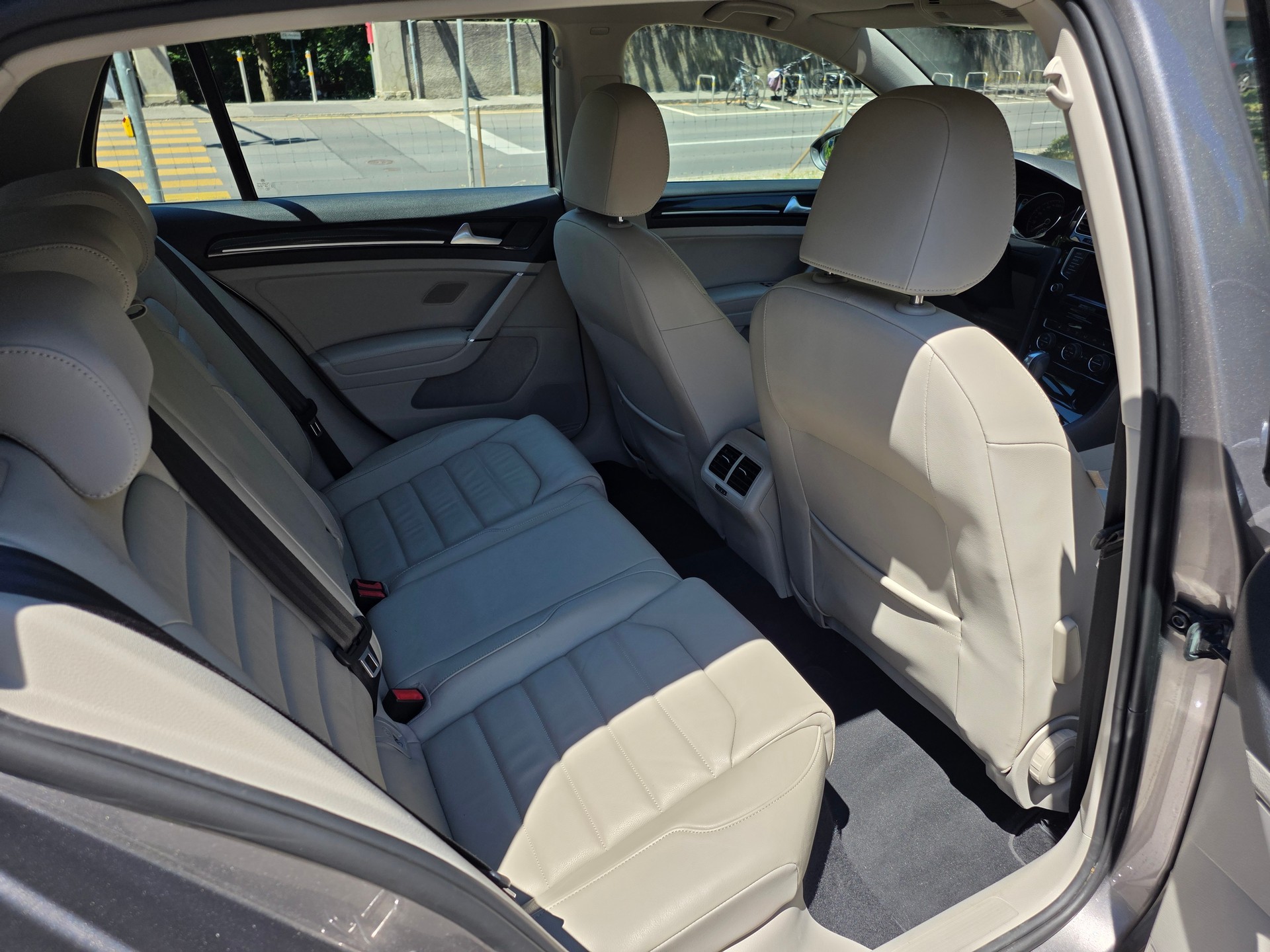 VW 1.4 TSI 122 Highline DSG-image-5