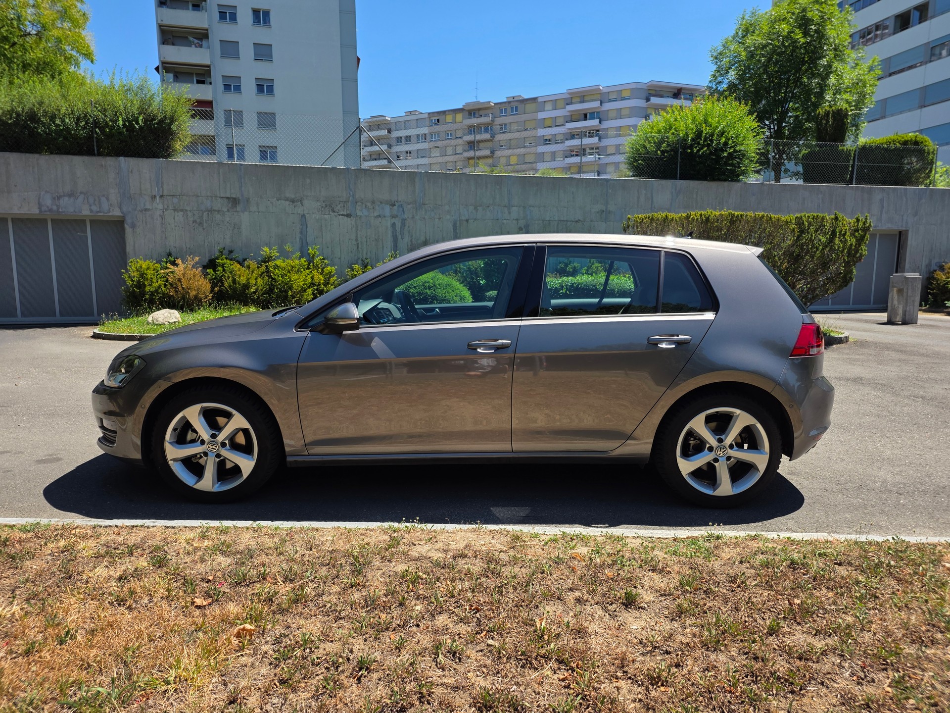 VW 1.4 TSI 122 Highline DSG-image-1