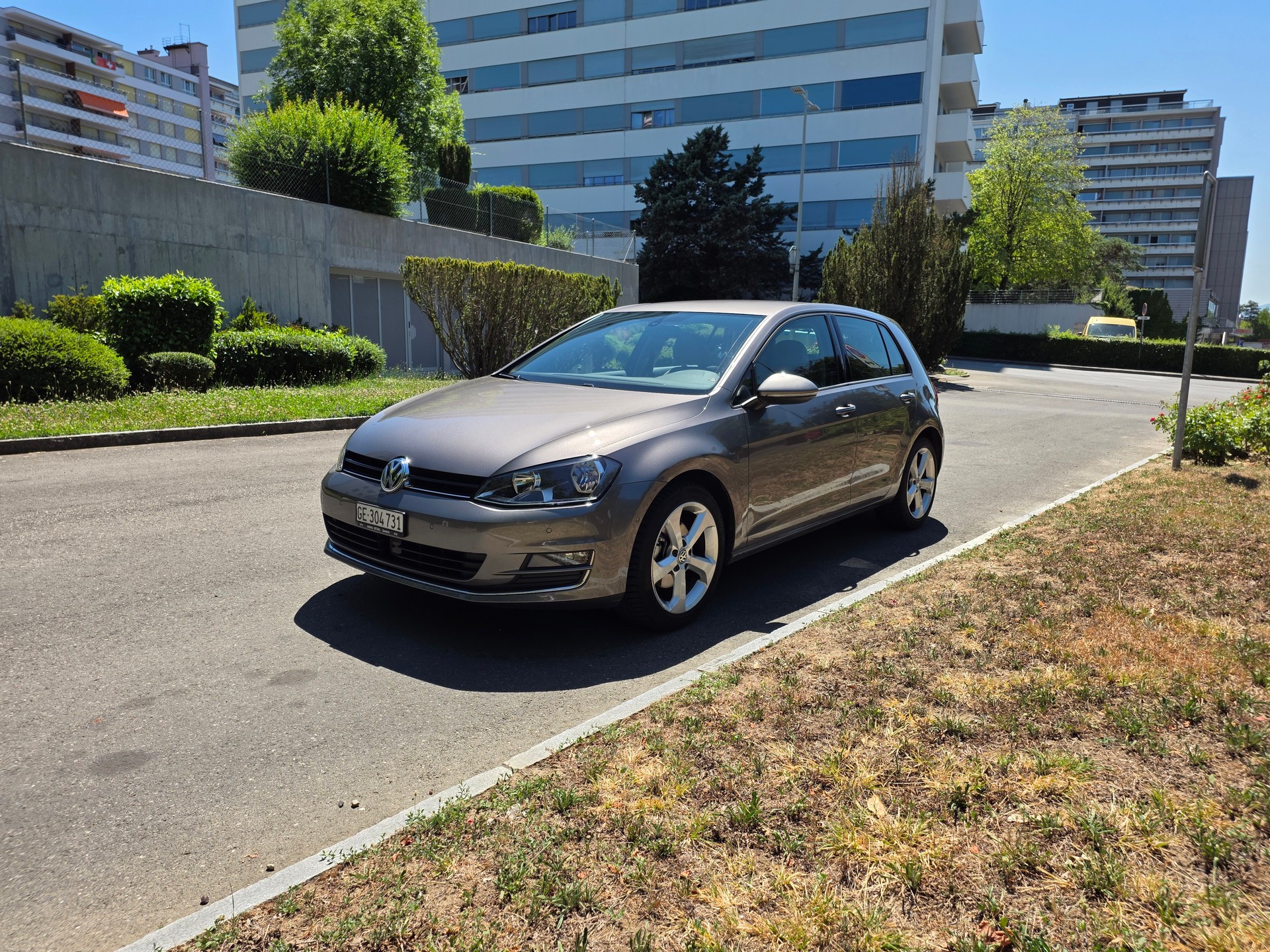 VW 1.4 TSI 122 Highline DSG-image-0