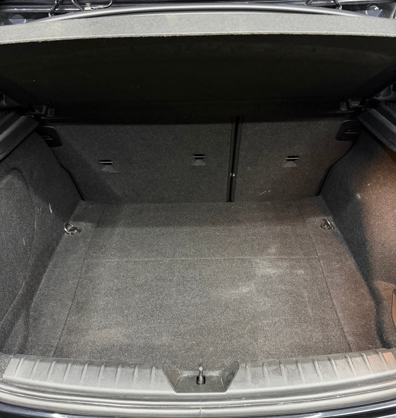 BMW 116i Sport Line Steptronic-image-18