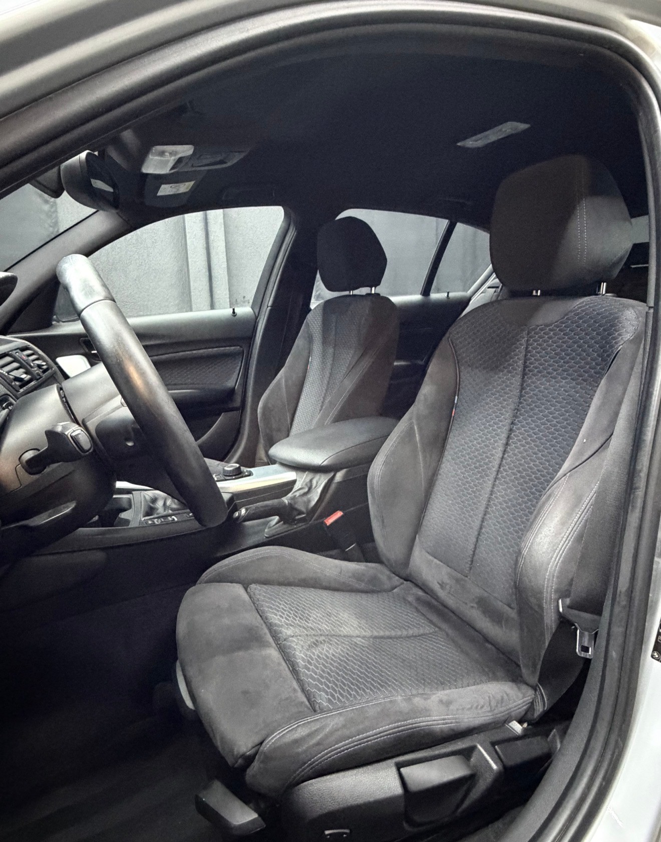 BMW 116i Sport Line Steptronic-image-6