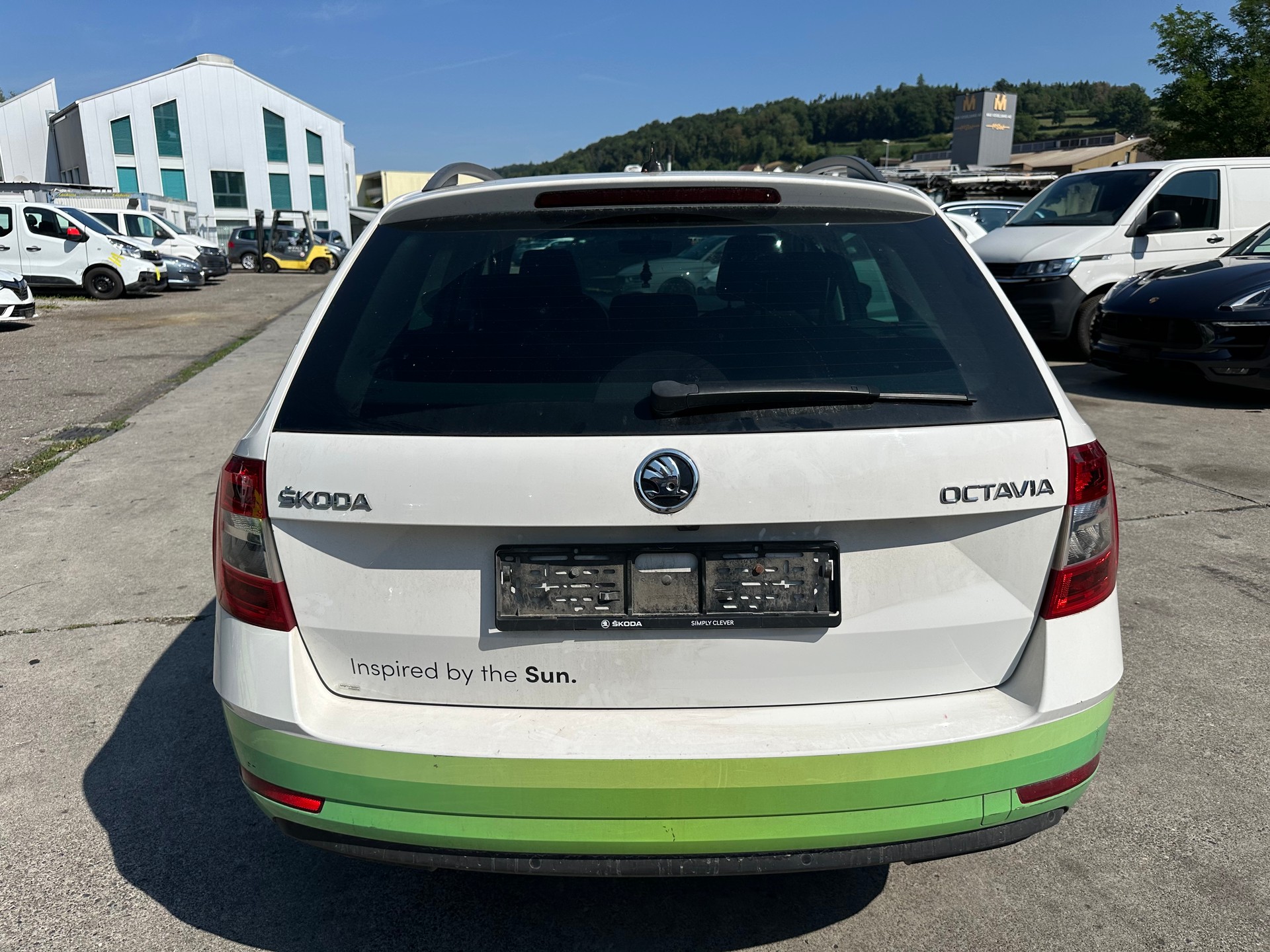 SKODA Octavia Combi 2.0 TDI Style DSG-image-2
