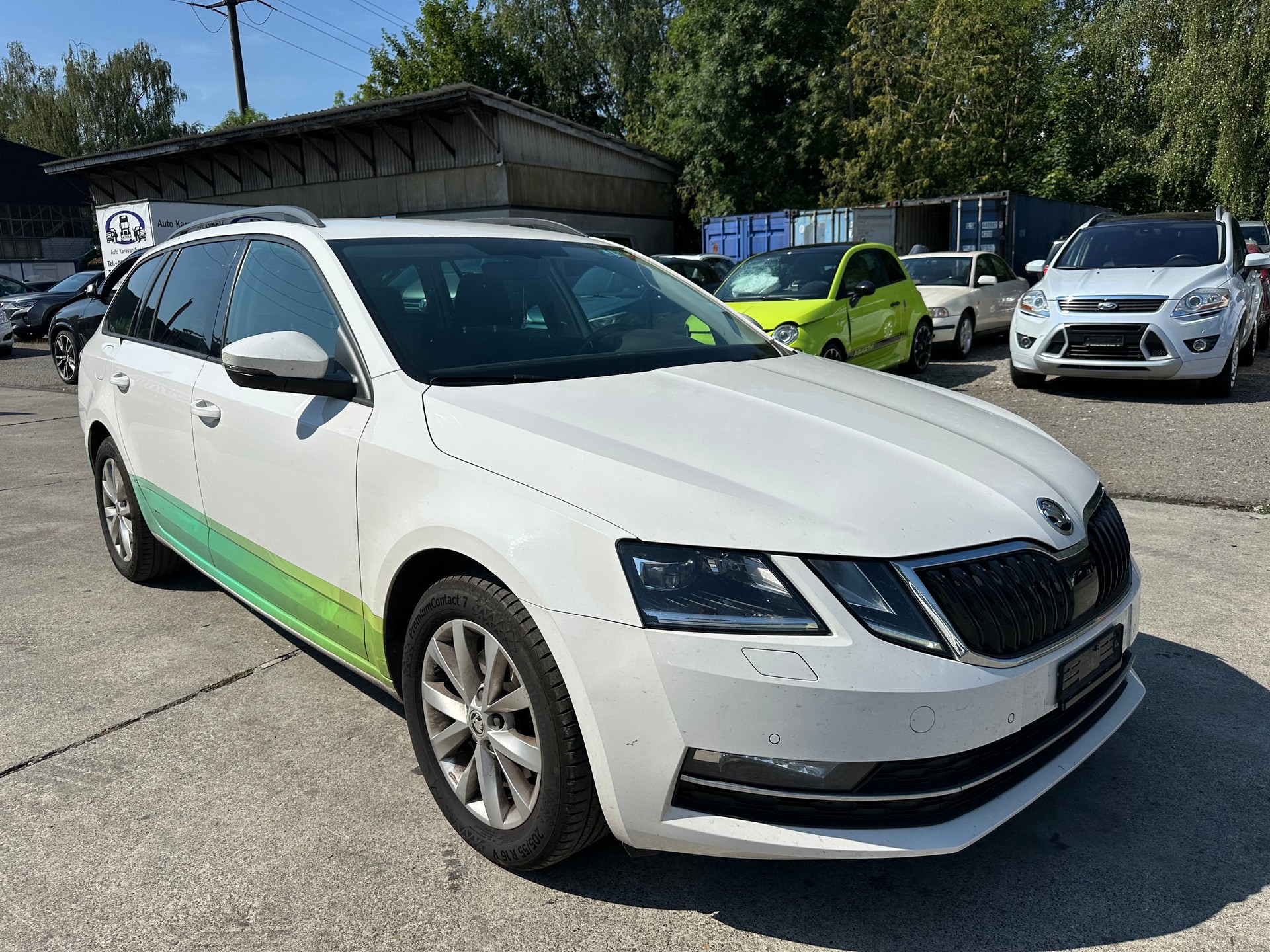 SKODA Octavia Combi 2.0 TDI Style DSG-image-1