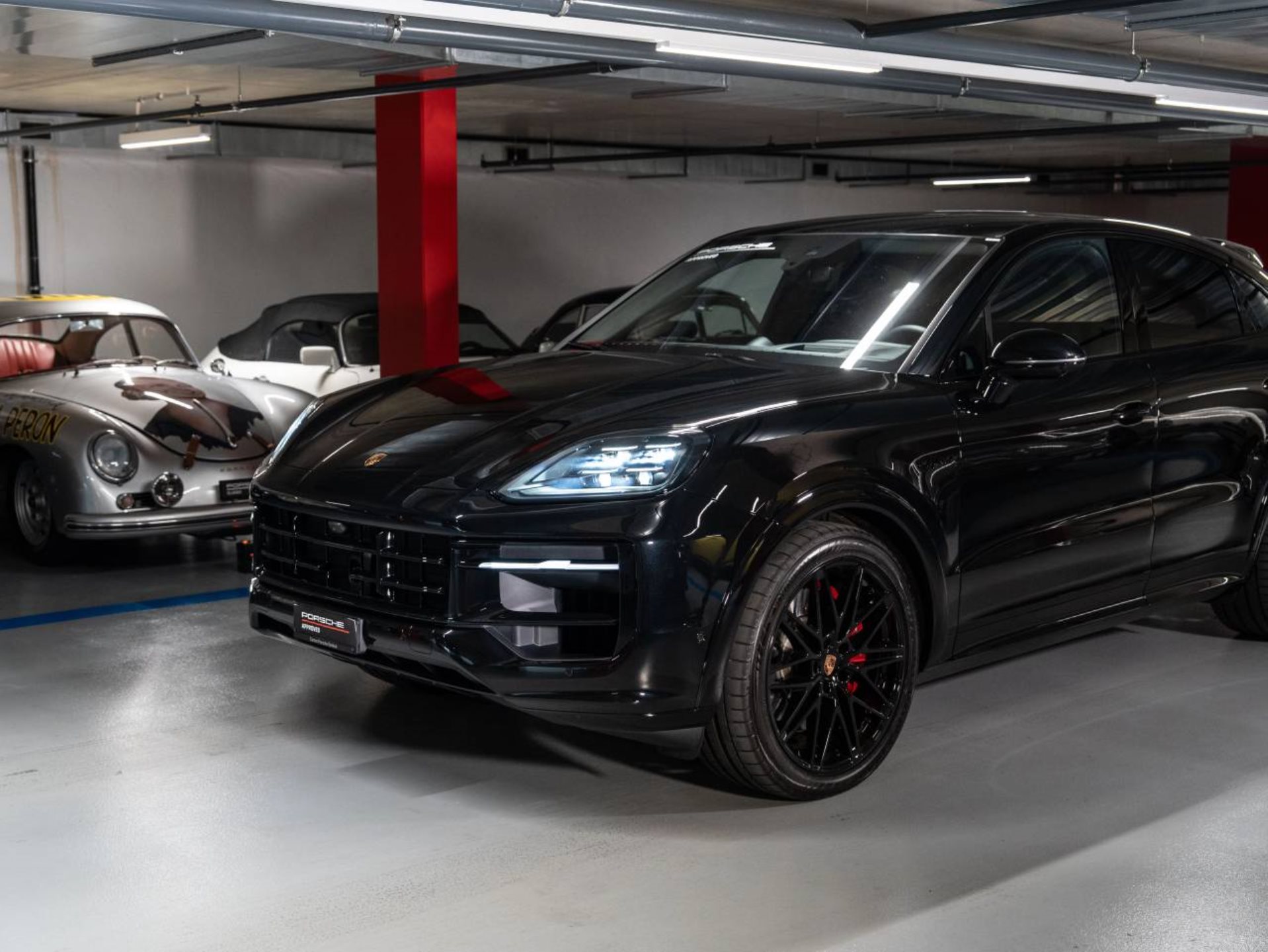PORSCHE Cayenne S E-Hybrid Coupé Black Edition-image-20