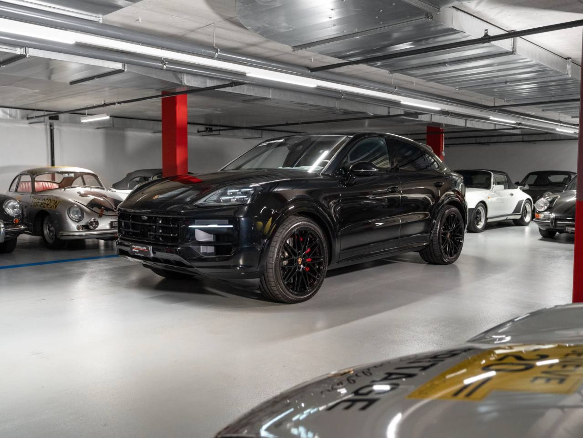 PORSCHE Cayenne S E-Hybrid Coupé Black Edition-image-0