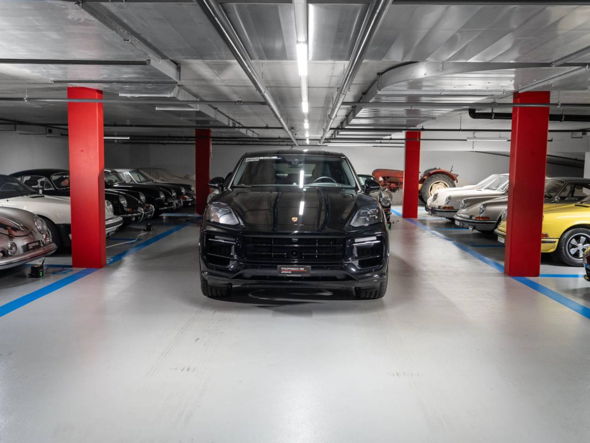 PORSCHE Cayenne S E-Hybrid Coupé Black Edition-image-6