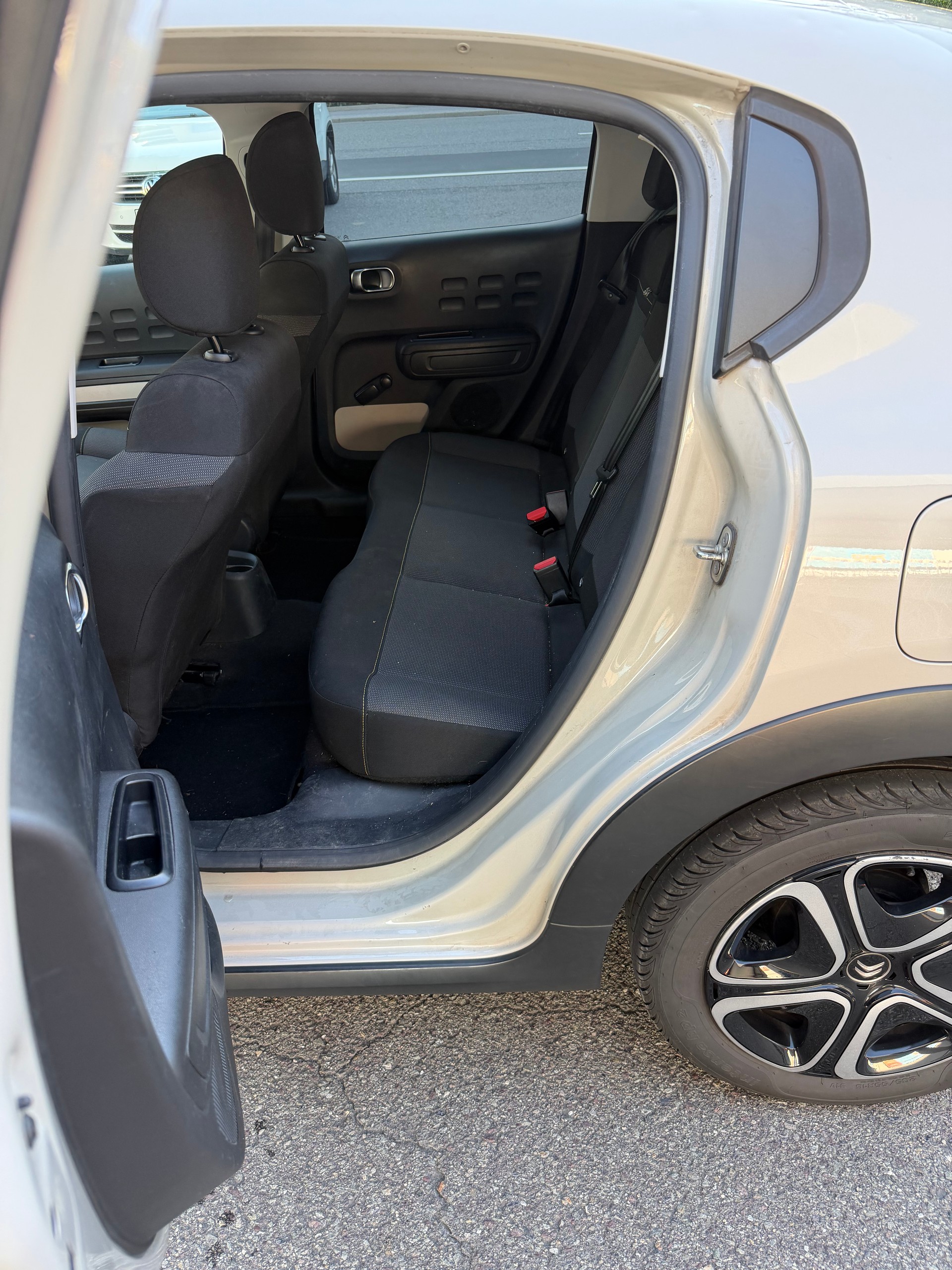 PEUGEOT 1.2 PureTech Swiss Edition+ S/S-image-5