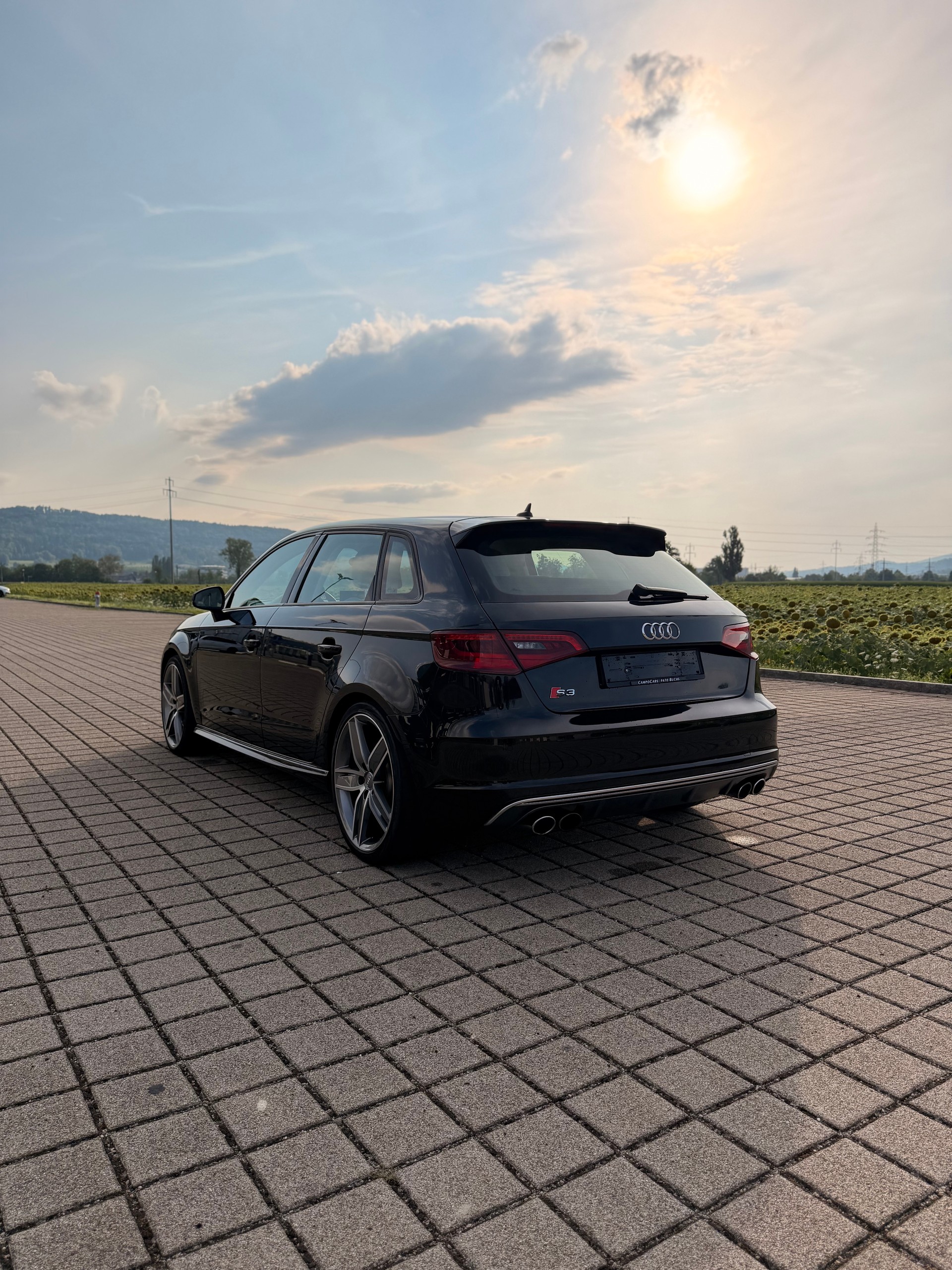 AUDI S3 Sportback 2.0 TFSI quattro S-tronic-image-12