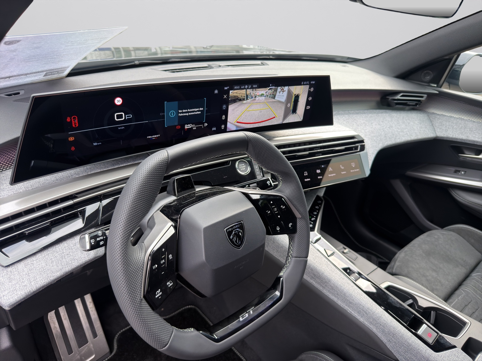 PEUGEOT 3008 NEW 145 e-DCS GT-image-5