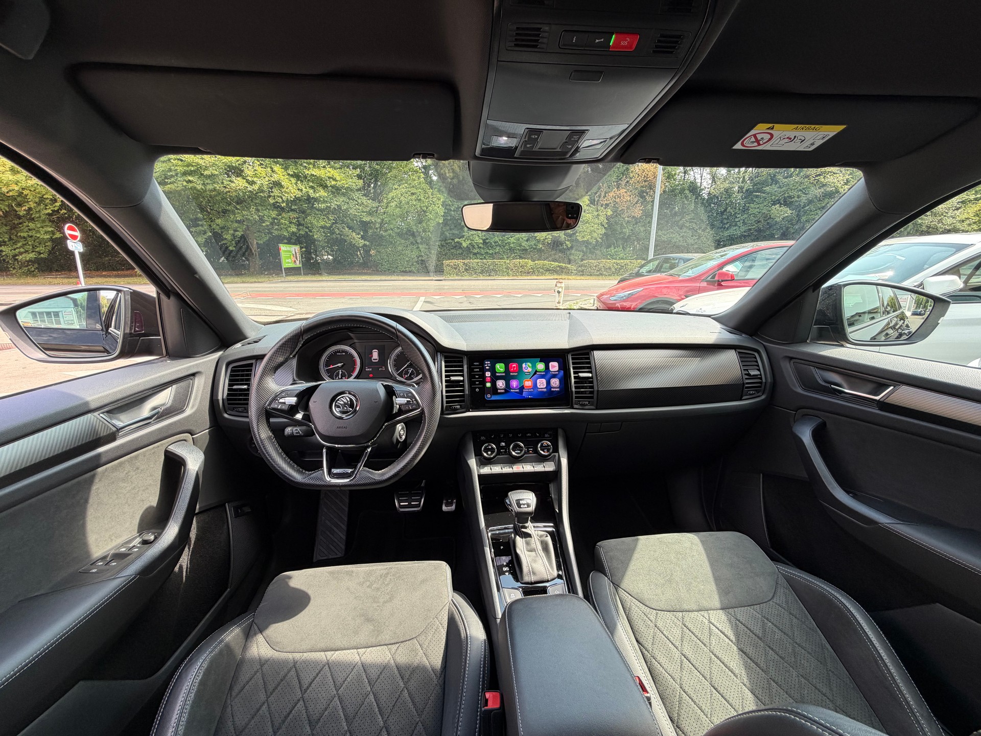 SKODA Kodiaq 2.0 TSI 4x4 SportLine-image-17