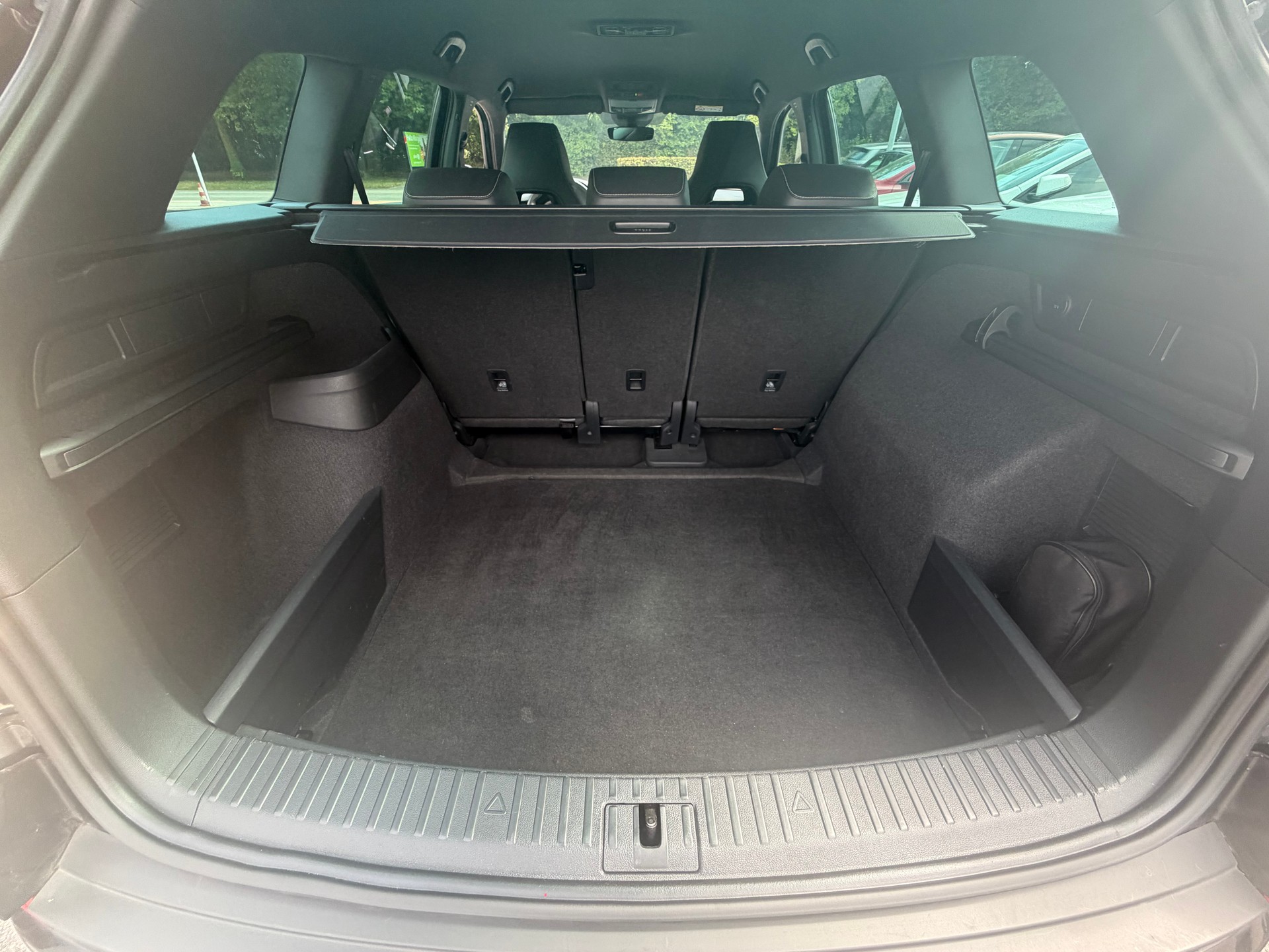 SKODA Kodiaq 2.0 TSI 4x4 SportLine-image-7