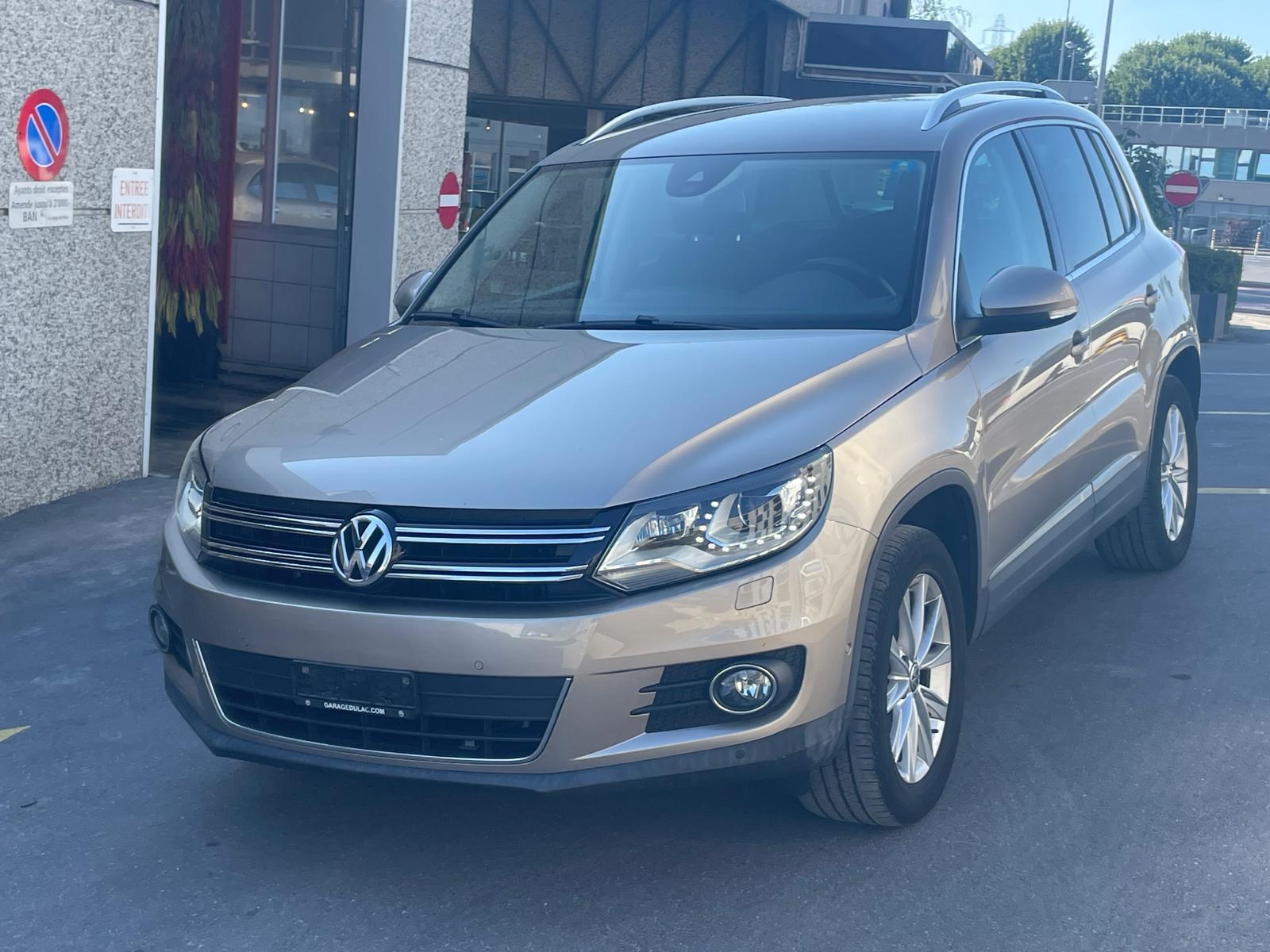 VW Tiguan 2.0 TDI BlueMotion Sport&Style 4Motion DSG-image-1