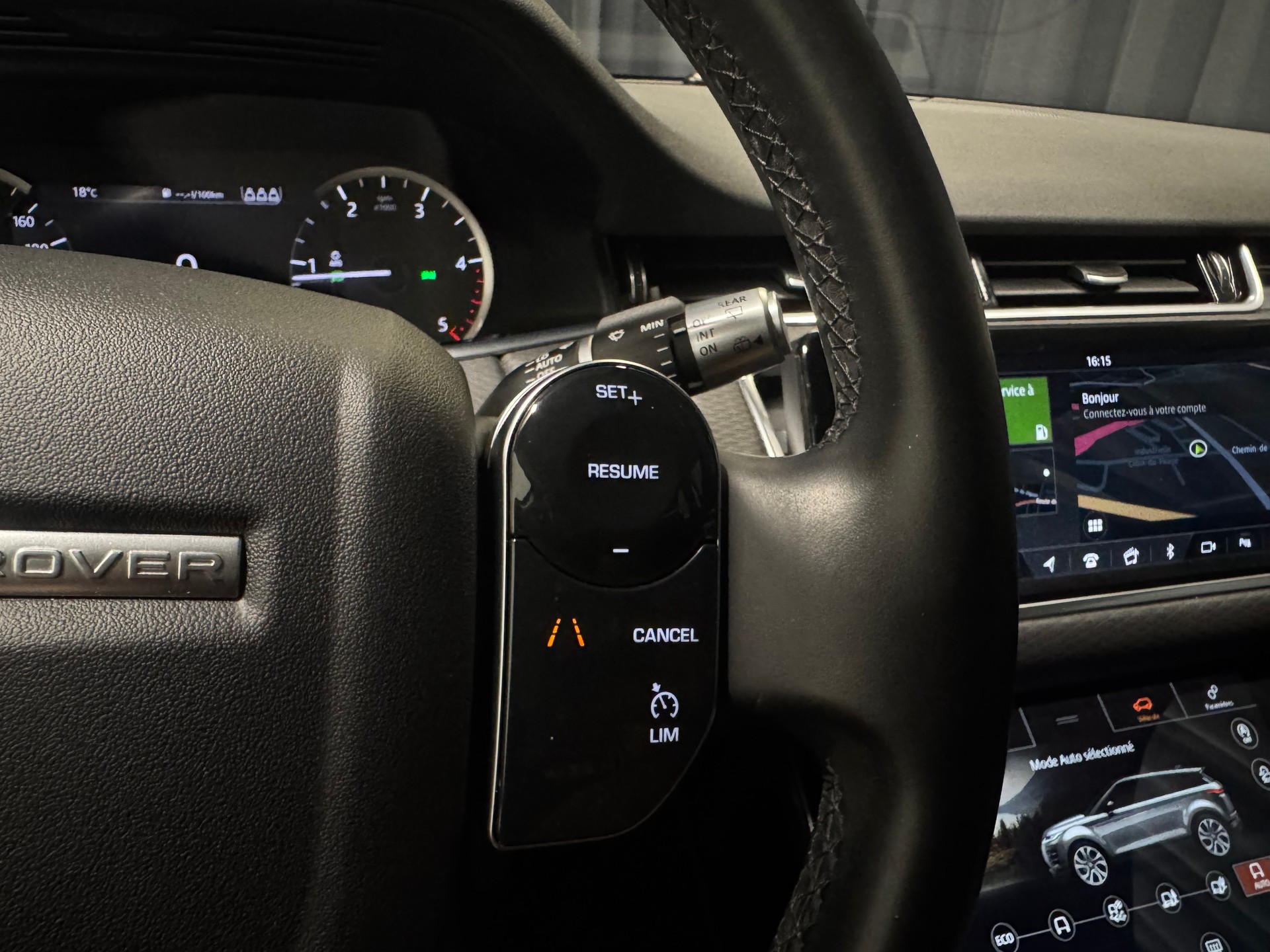 LAND ROVER Range Rover Evoque 2.0 TD4 Pure AT9(32)-image-10