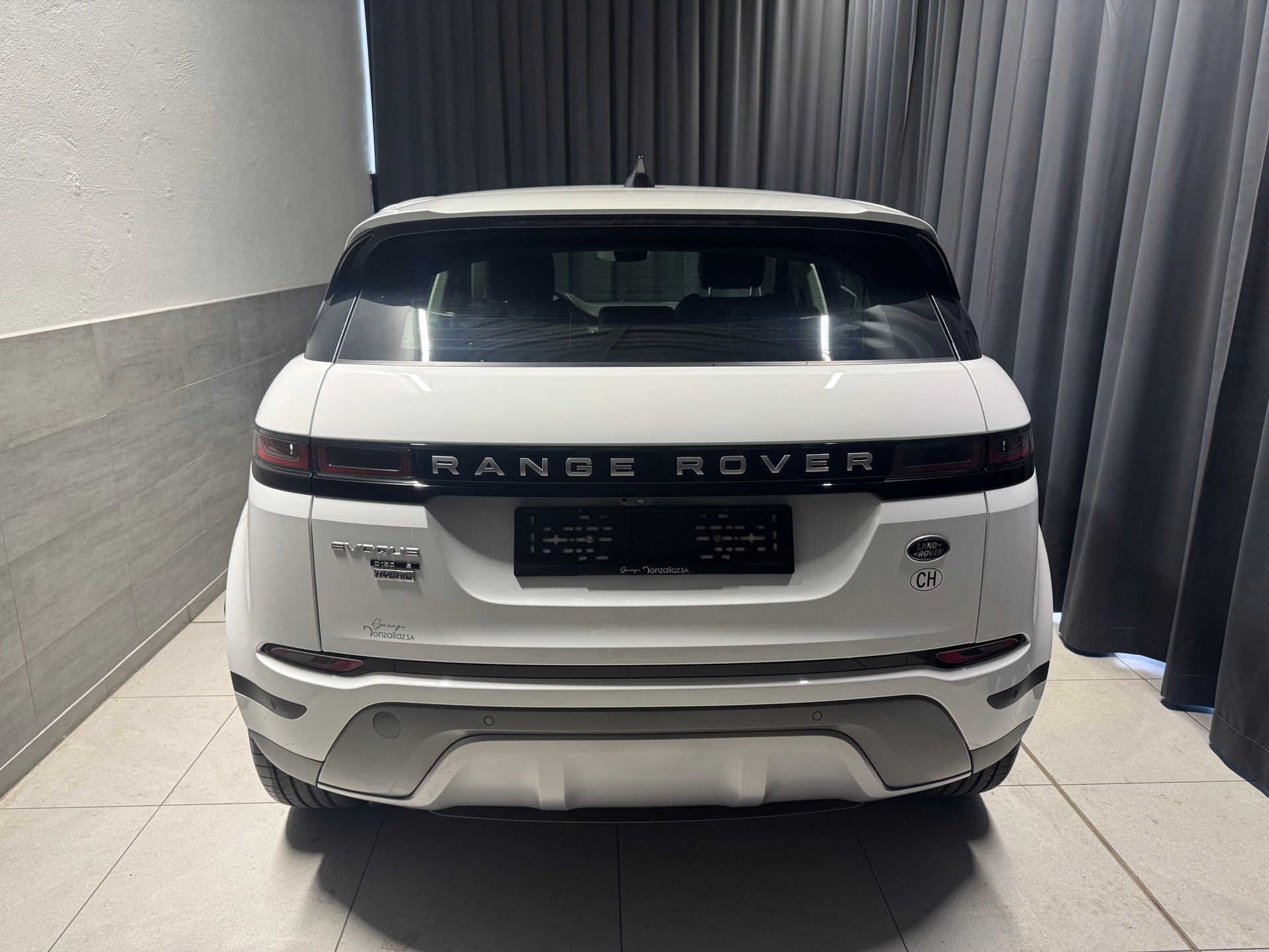 LAND ROVER Range Rover Evoque 2.0 TD4 Pure AT9(32)-image-3
