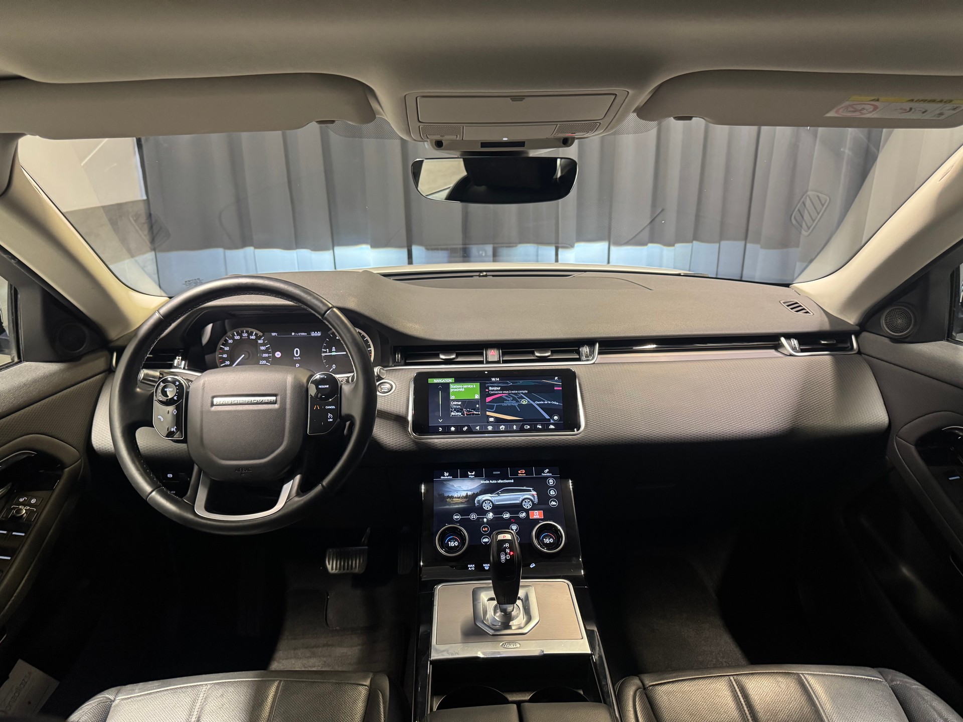 LAND ROVER Range Rover Evoque 2.0 TD4 Pure AT9(32)-image-7