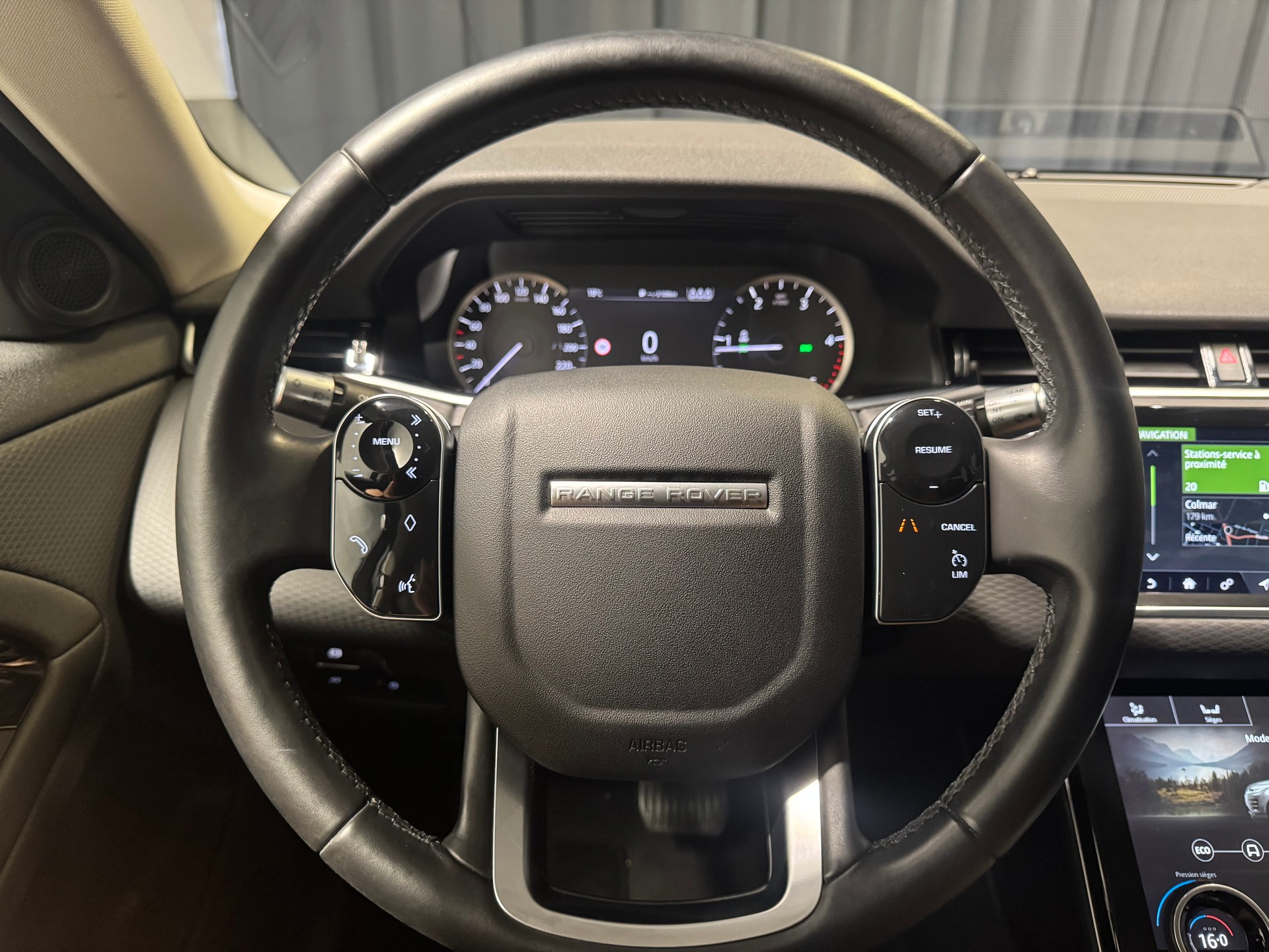 LAND ROVER Range Rover Evoque 2.0 TD4 Pure AT9(32)-image-8