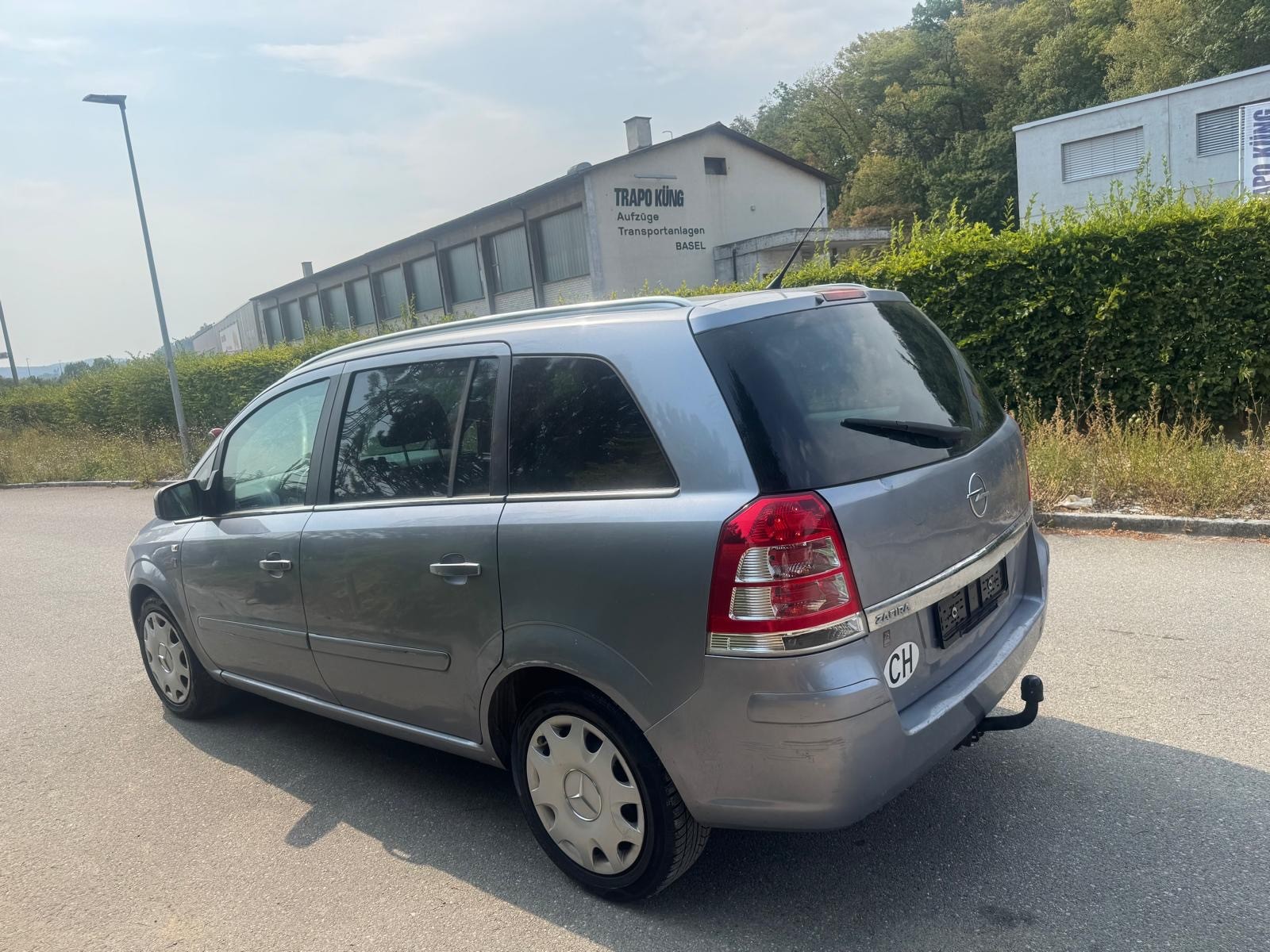OPEL Zafira 1.7 CDTI ecoFLEX Anniversary Edition-image-8