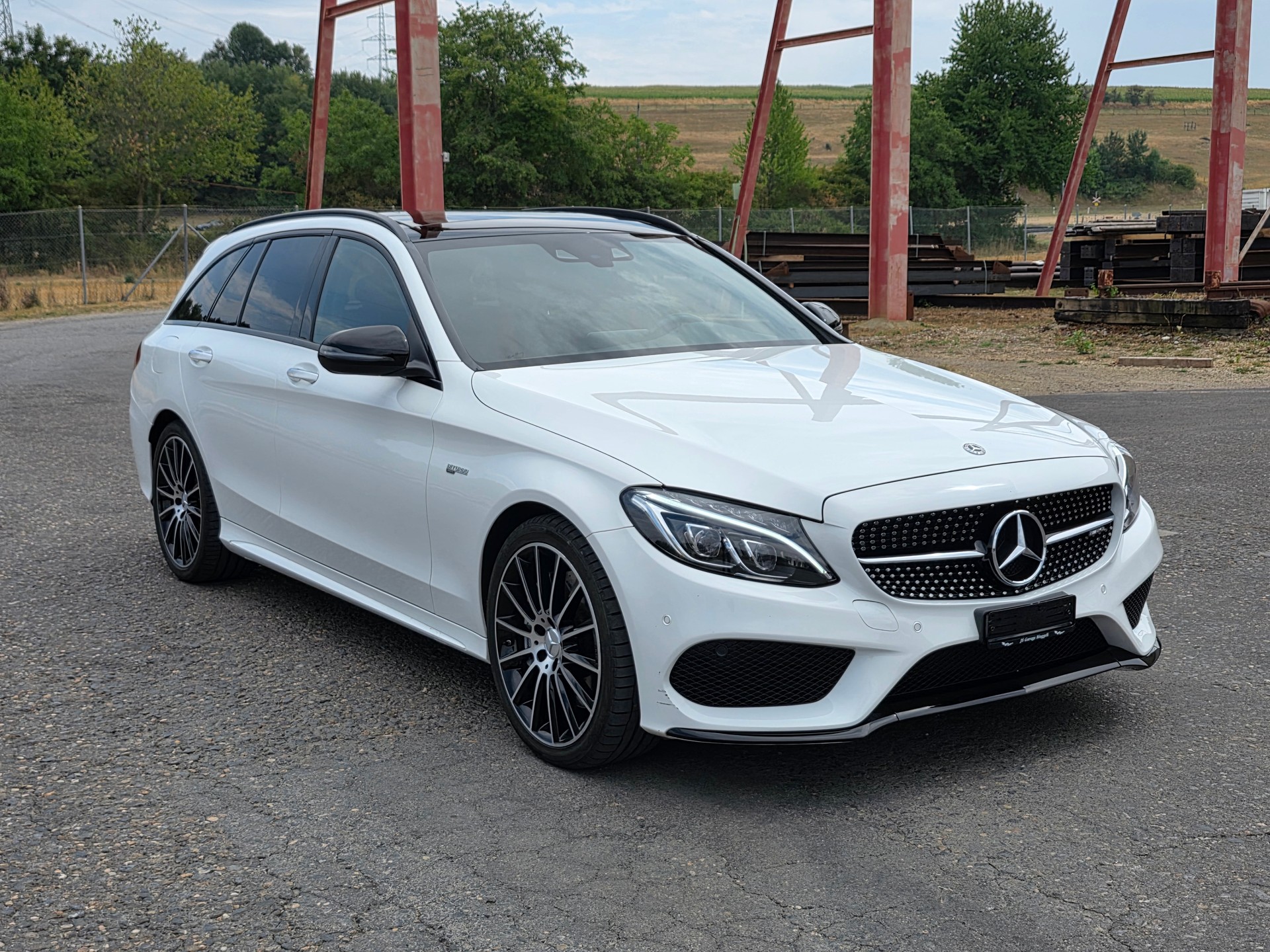 MERCEDES-BENZ C 43 AMG 4Matic 9G-Tronic-image-4