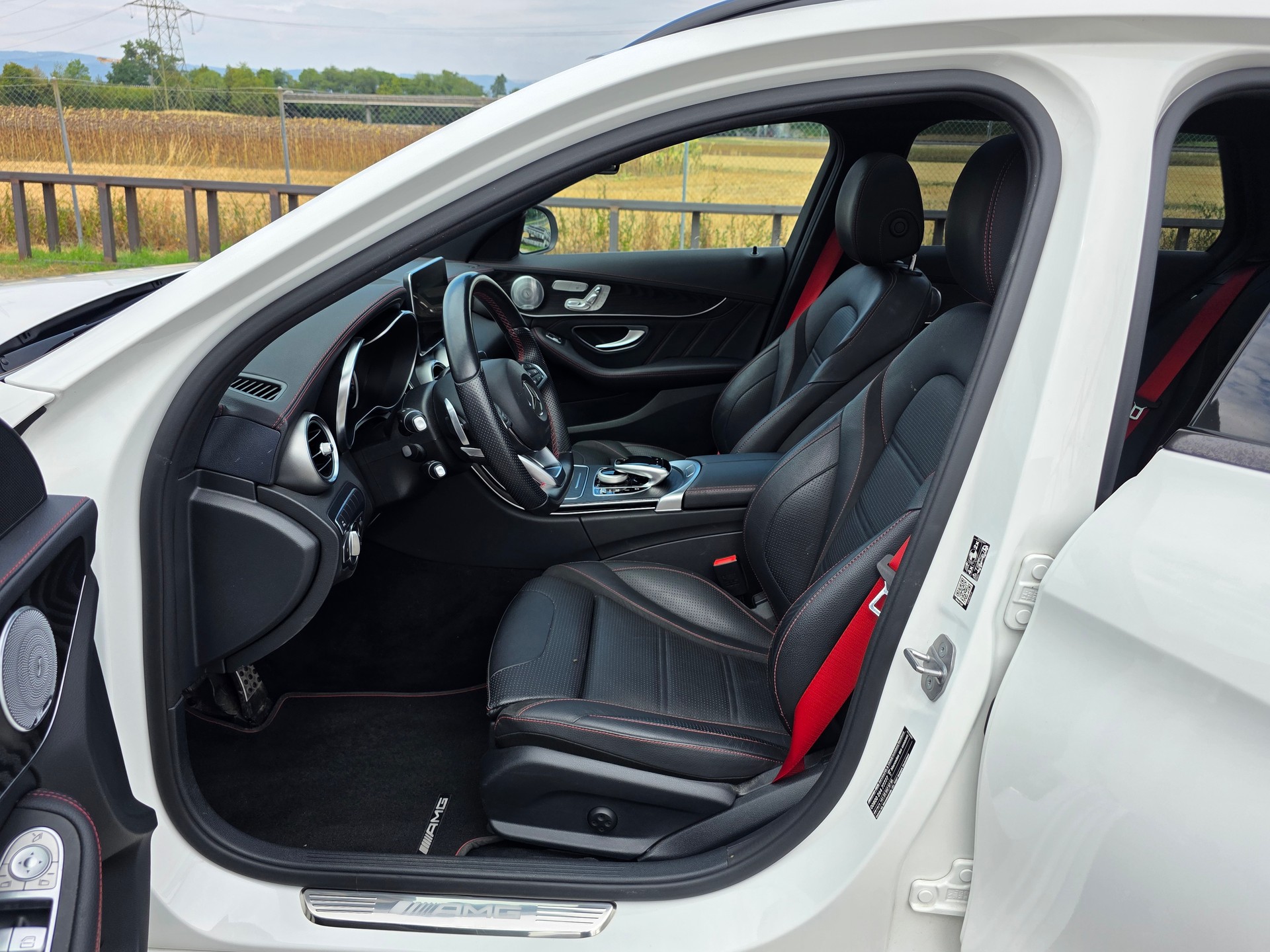 MERCEDES-BENZ C 43 AMG 4Matic 9G-Tronic-image-8