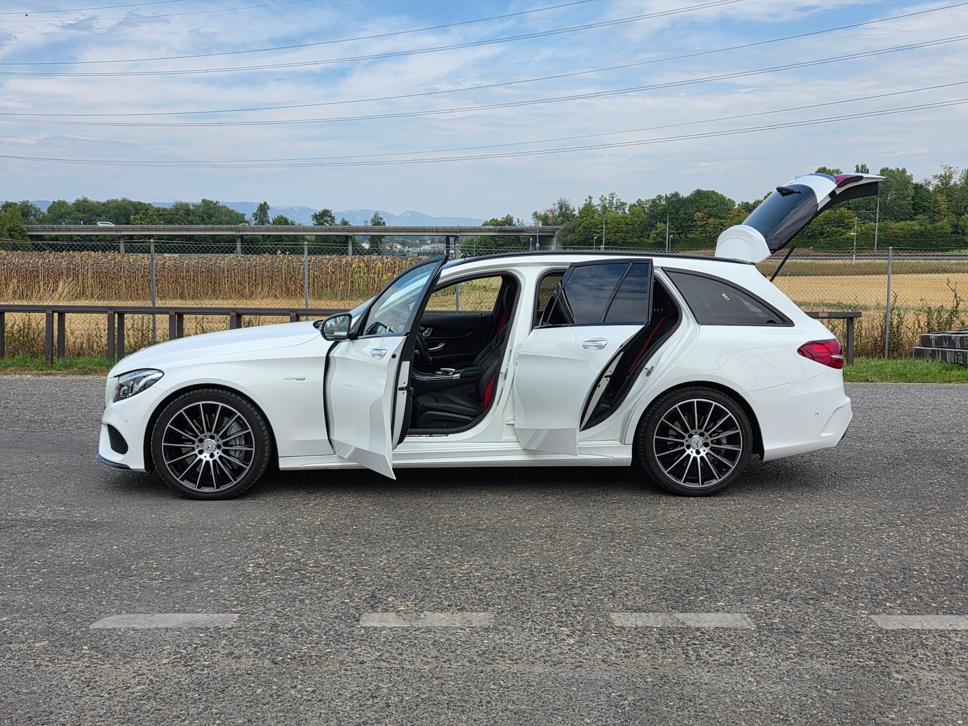 MERCEDES-BENZ C 43 AMG 4Matic 9G-Tronic-image-3