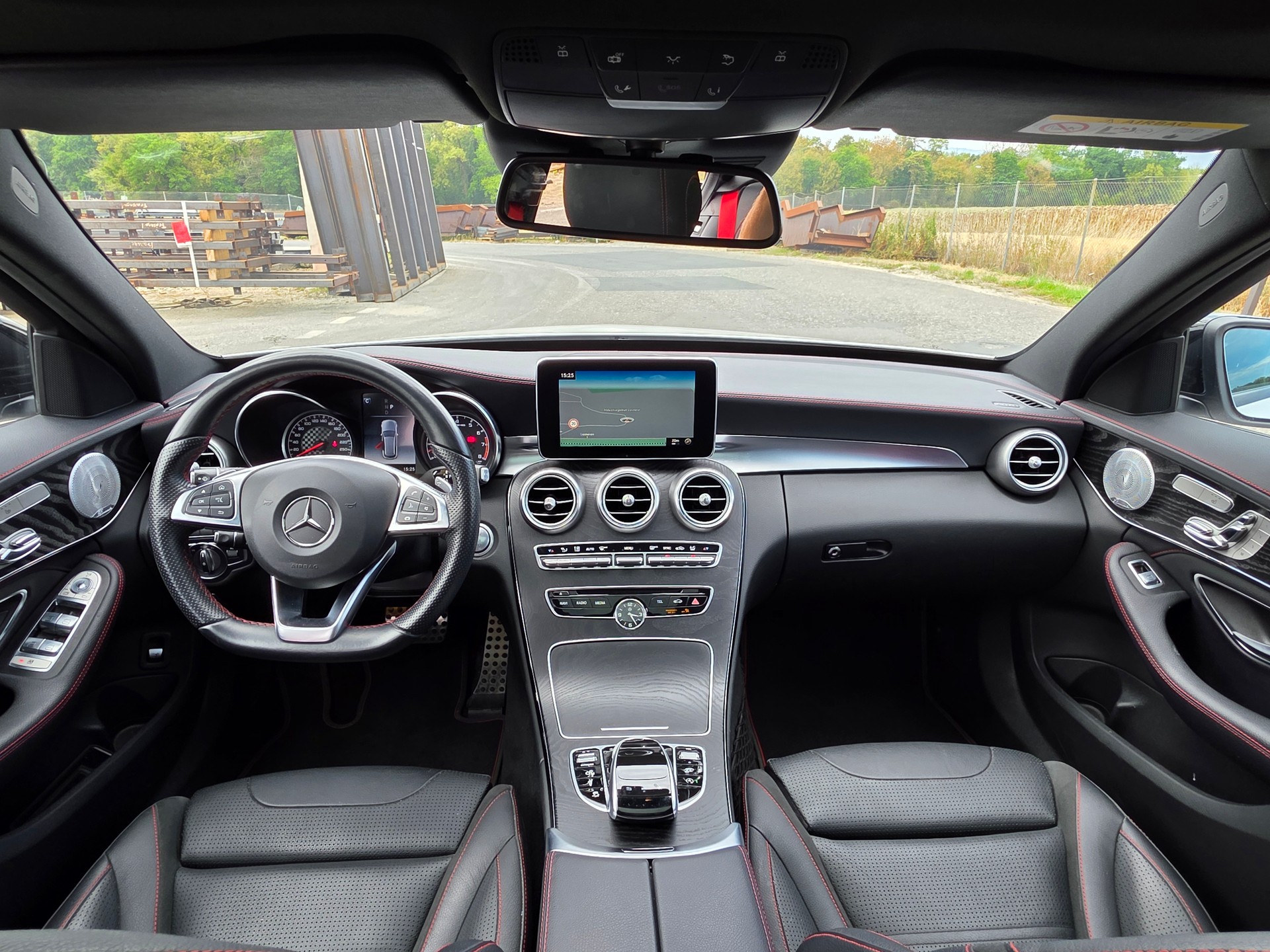MERCEDES-BENZ C 43 AMG 4Matic 9G-Tronic-image-11